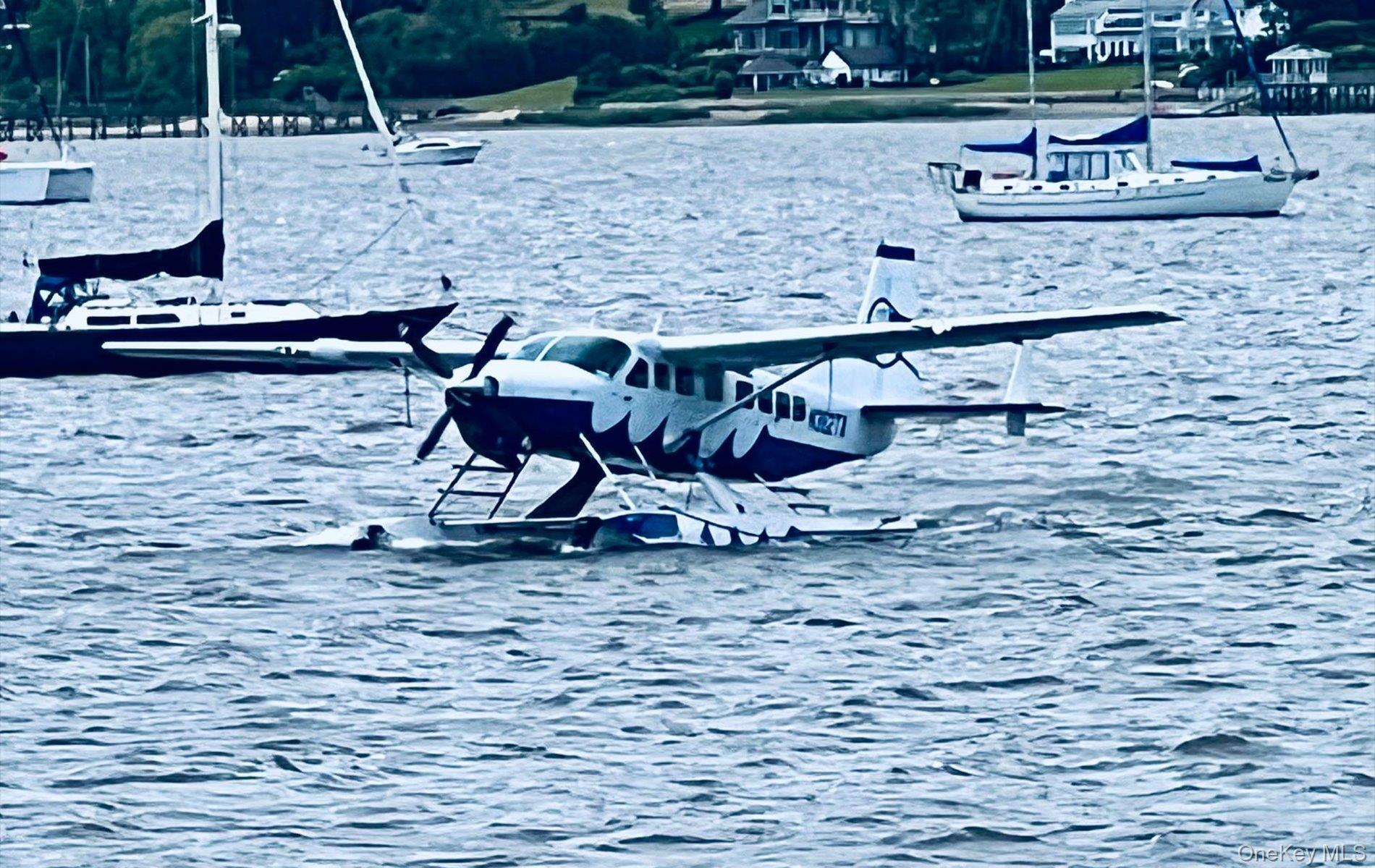 Coop Toms Point Nassau County, NY 11050, MLS-974623-44