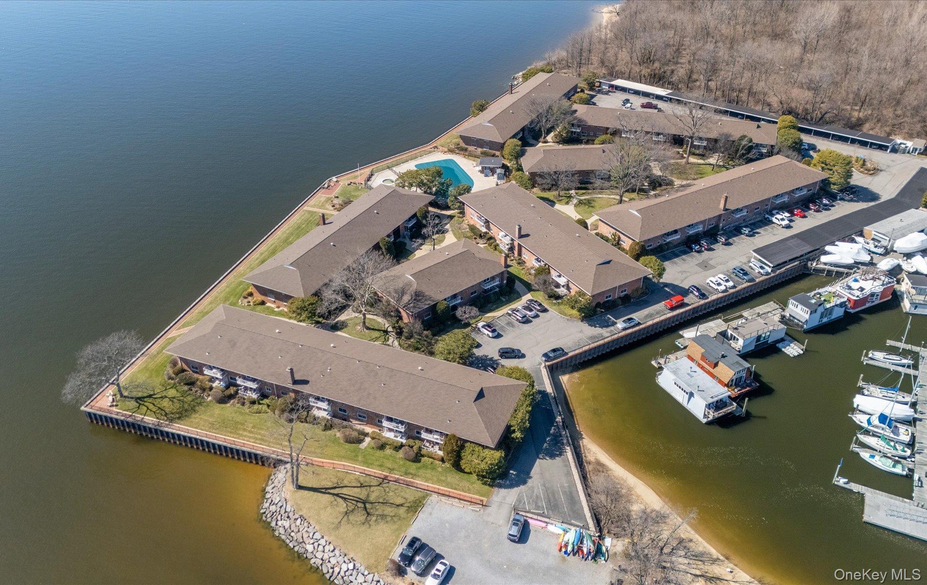 Coop Toms Point Nassau County, NY 11050, MLS-974623-45