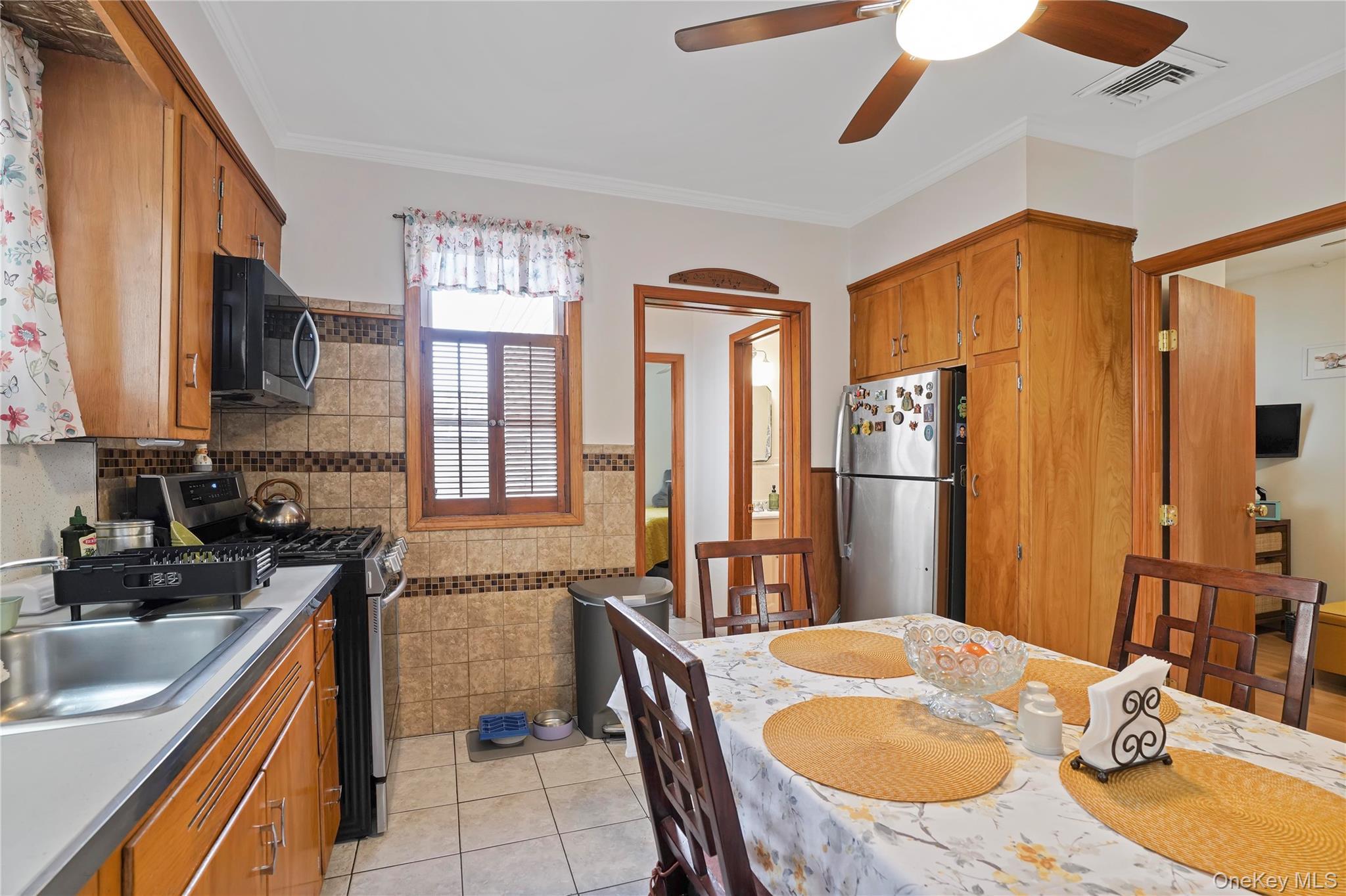 Single Family 56th  Queens, NY 11378, MLS-974637-10