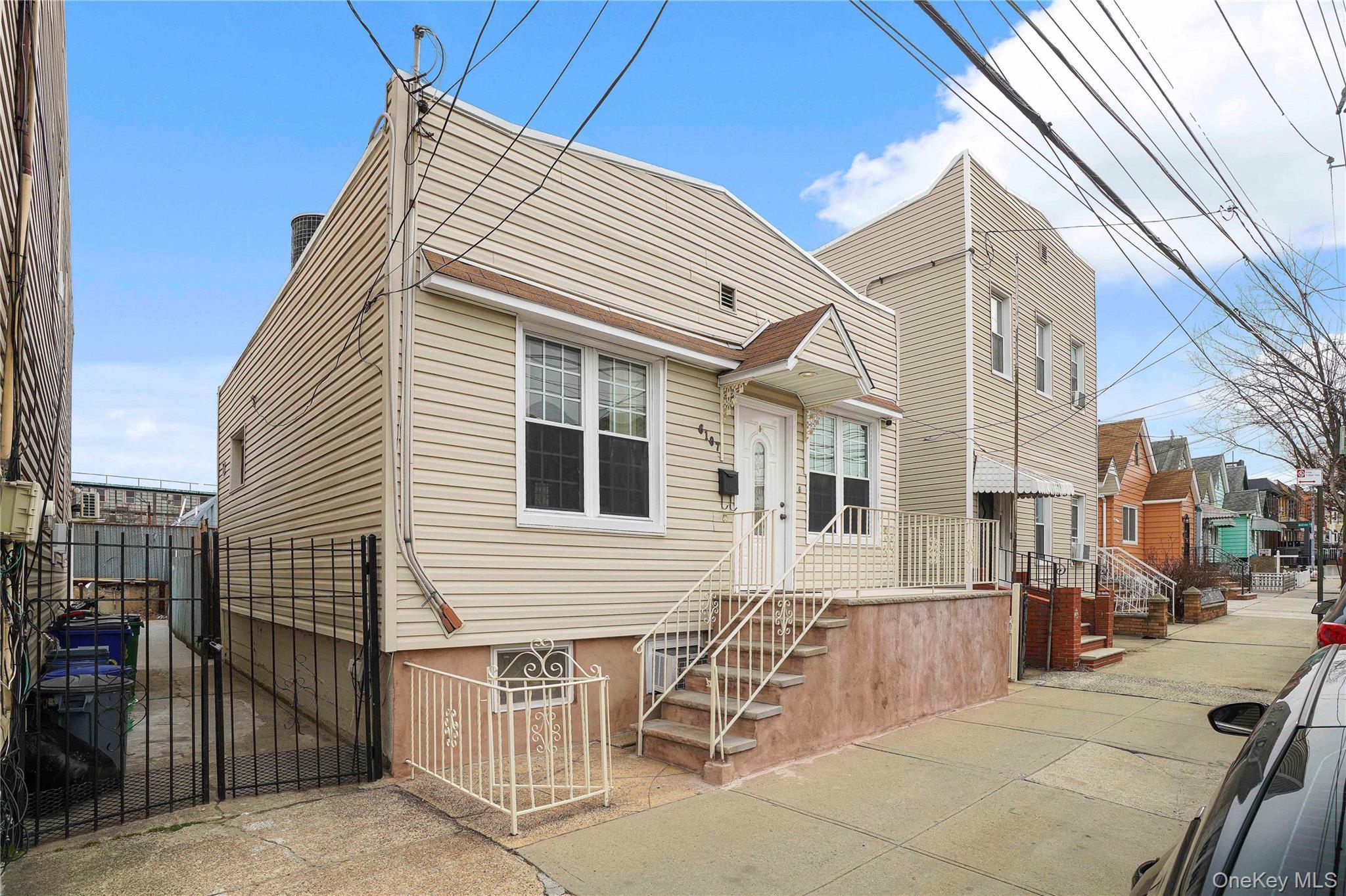 Single Family 56th  Queens, NY 11378, MLS-974637-4