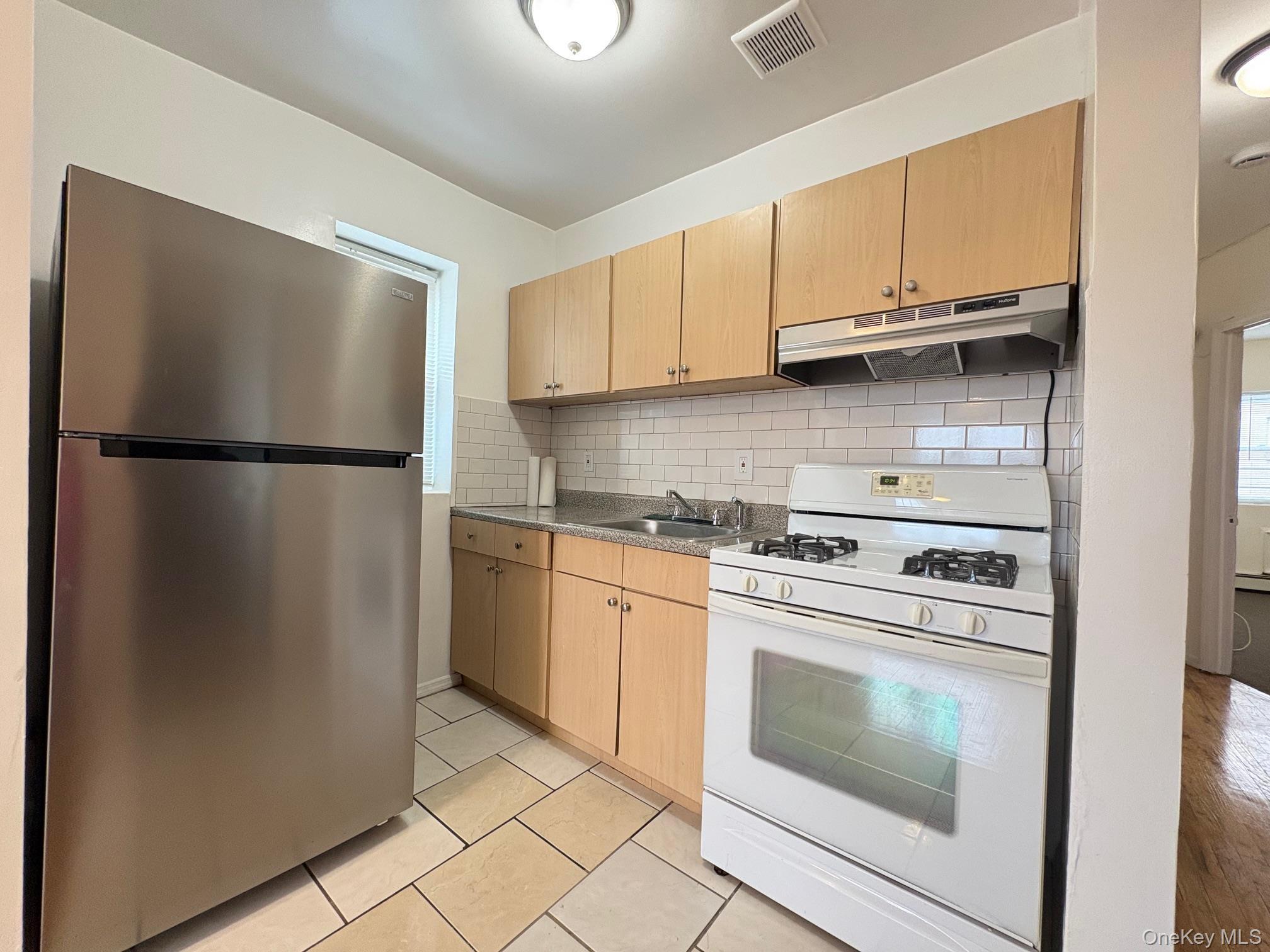 Apartment New Jersey Avenue Brooklyn, NY 11207, MLS-974646-2