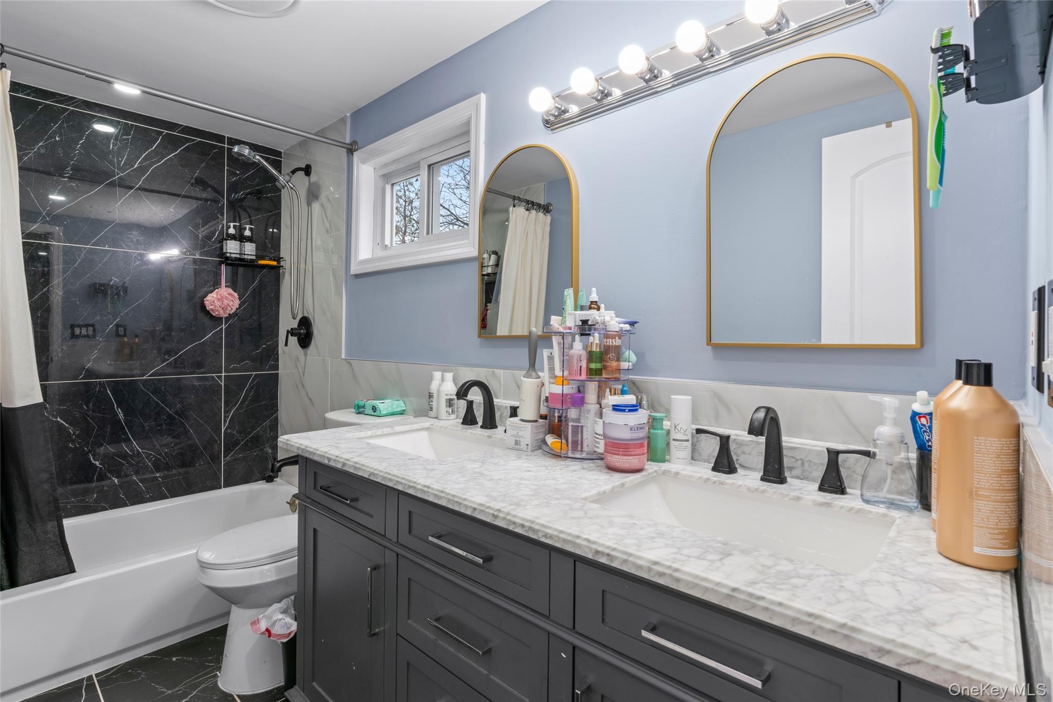 Single Family Linden  Suffolk County, NY 11727, MLS-974663-18