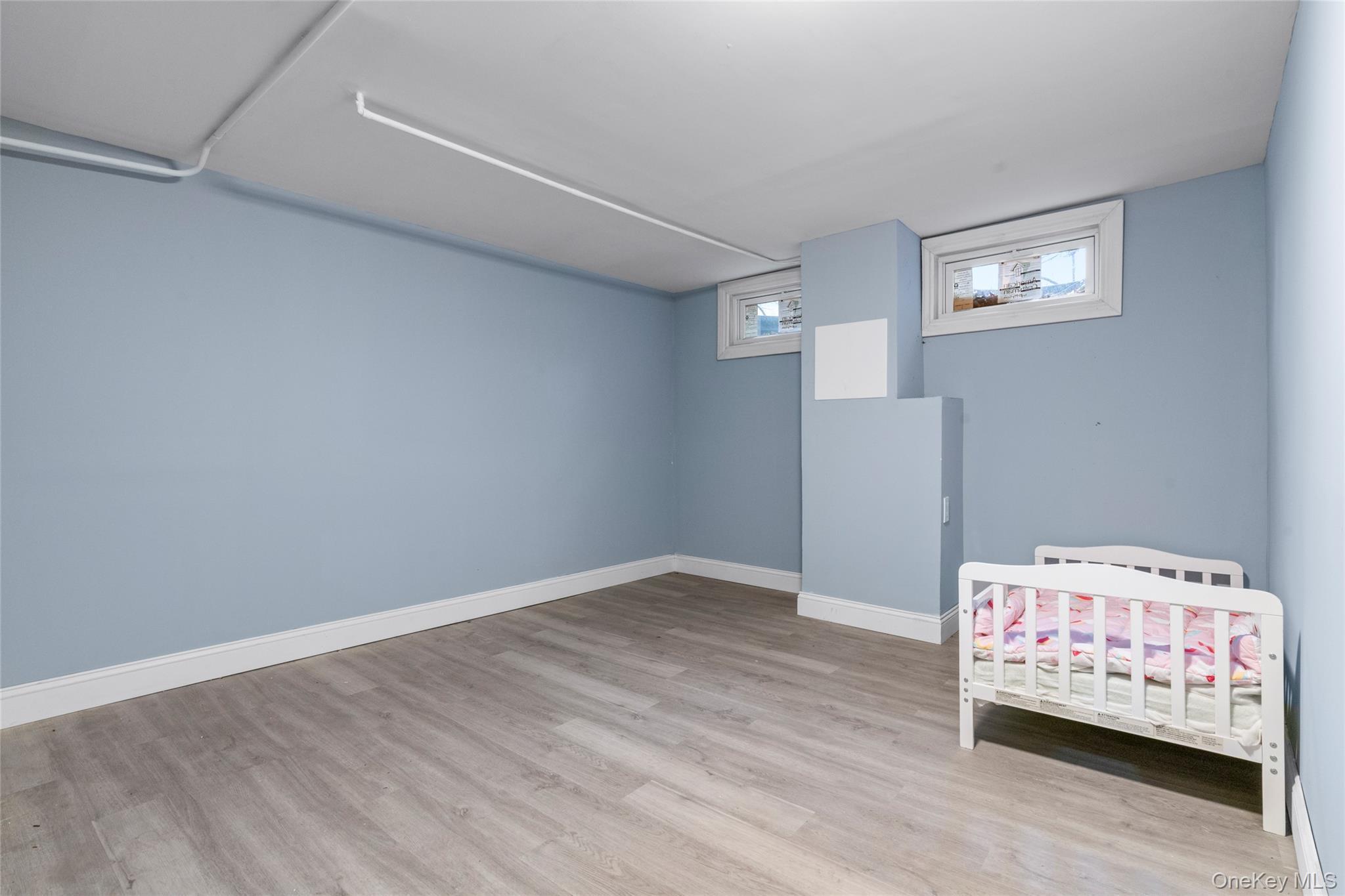 Single Family Linden  Suffolk County, NY 11727, MLS-974663-20