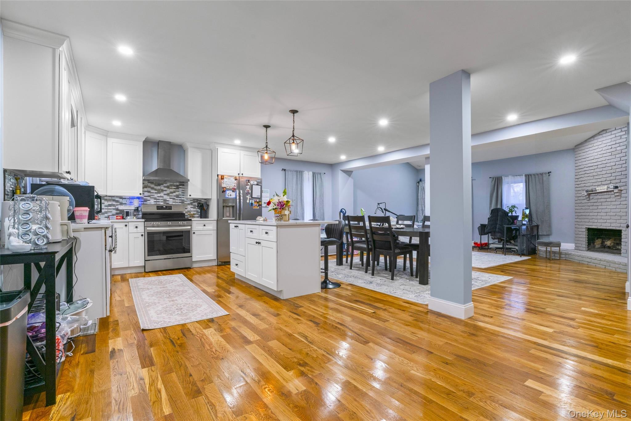 Single Family Linden  Suffolk County, NY 11727, MLS-974663-7