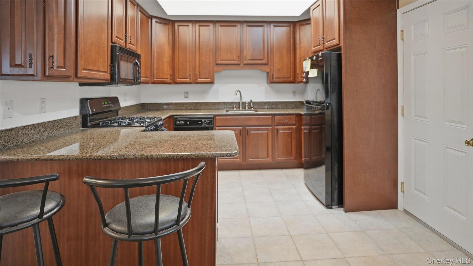 Single Family Aerie  Suffolk County, NY 11942, MLS-974684-10