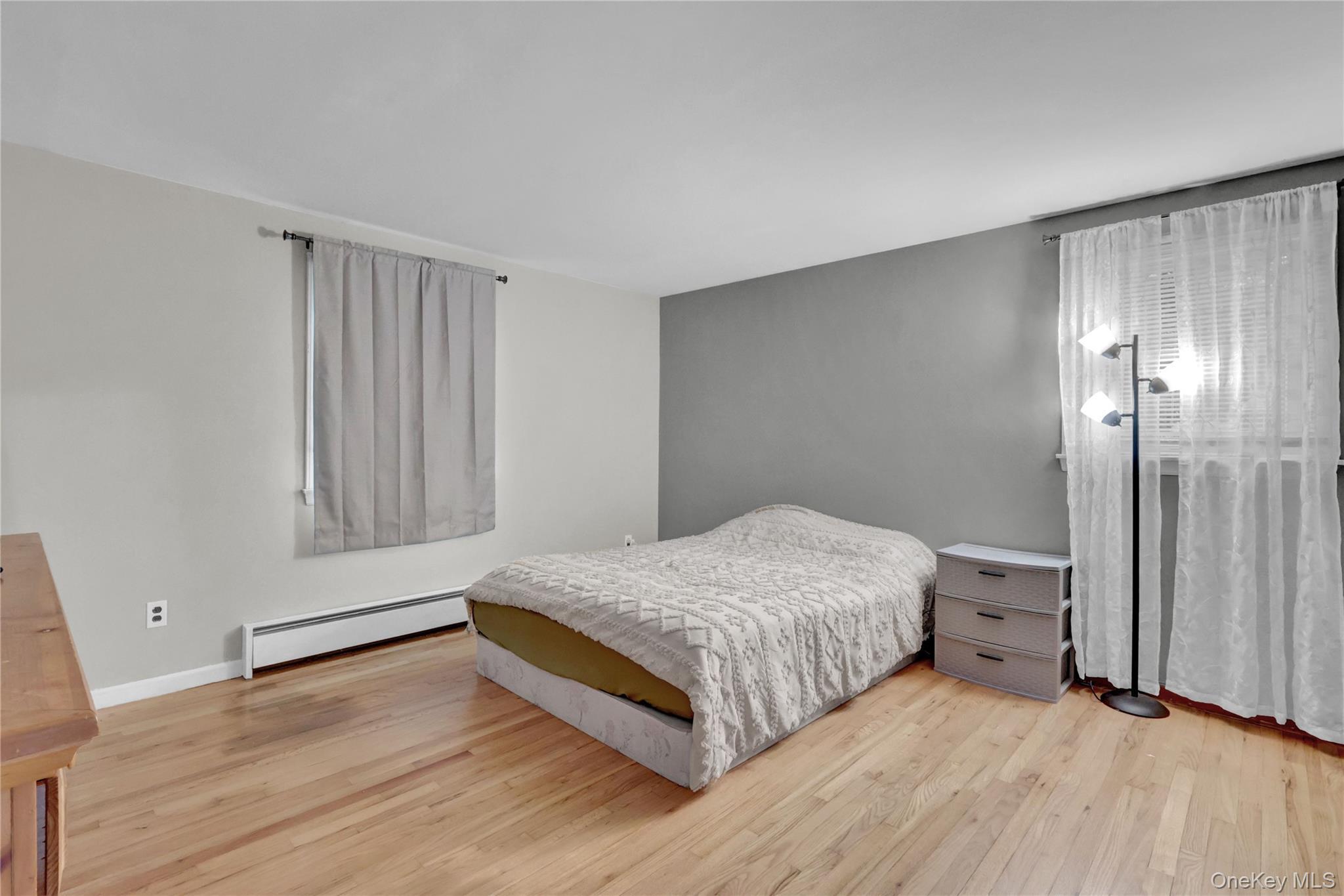 Single Family Hot Water  Suffolk County, NY 11949, MLS-974687-15