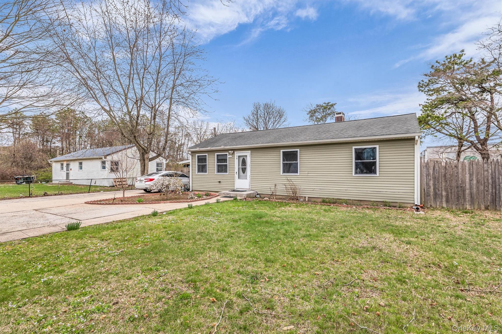 Single Family Eisenhower  Suffolk County, NY 11717, MLS-974702-2