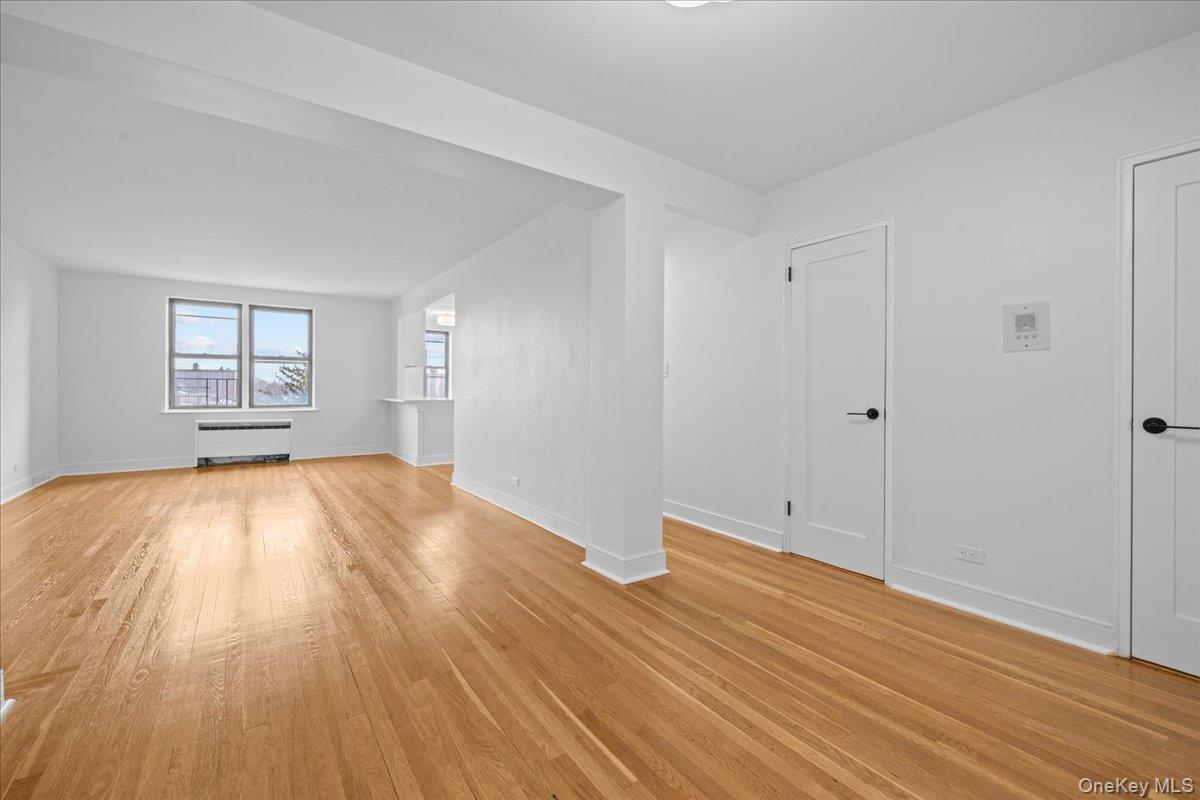 Condo 240th  Bronx, NY 10463, MLS-974784-7