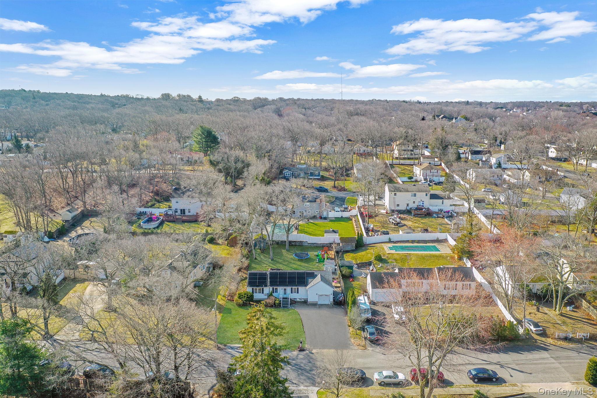 Single Family Beech  Suffolk County, NY 11738, MLS-974797-40