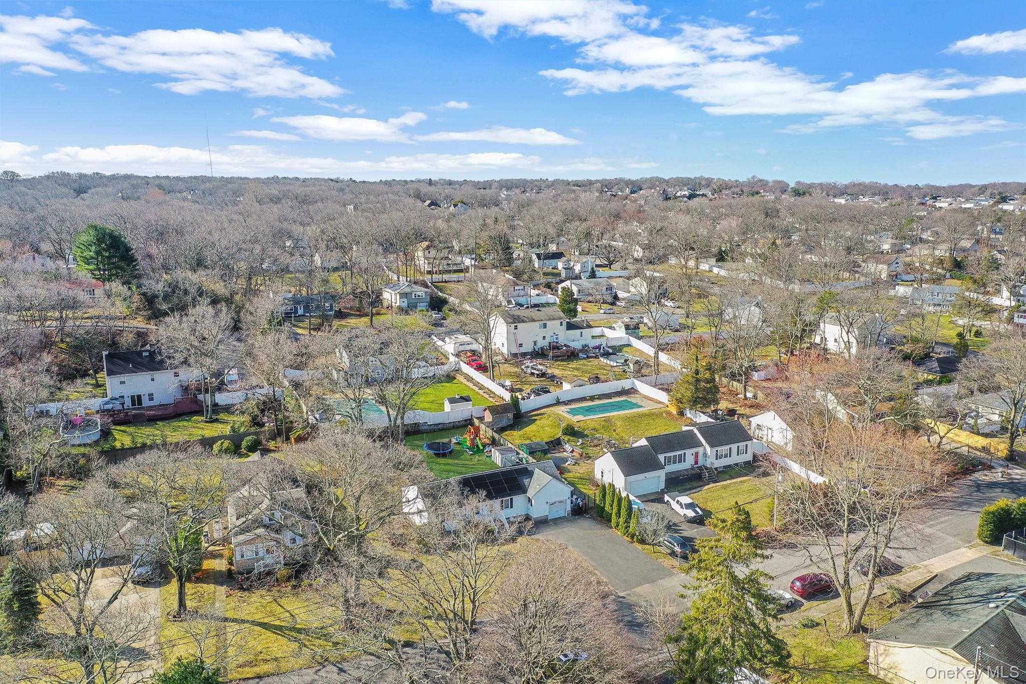 Single Family Beech  Suffolk County, NY 11738, MLS-974797-41