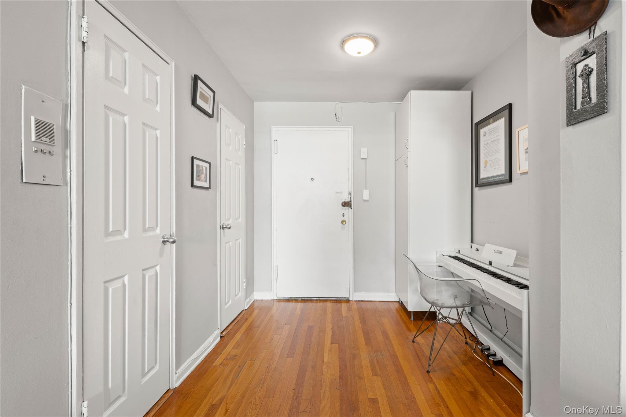 Coop 39th  Queens, NY 11104, MLS-974806-4