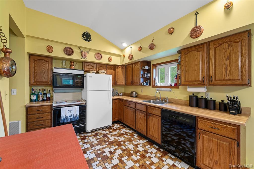 Single Family Cooley  Sullivan County, NY 12768, MLS-974808-13