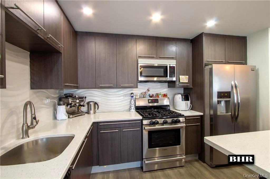 Condo Guider  Brooklyn, NY 11235, MLS-974812-3