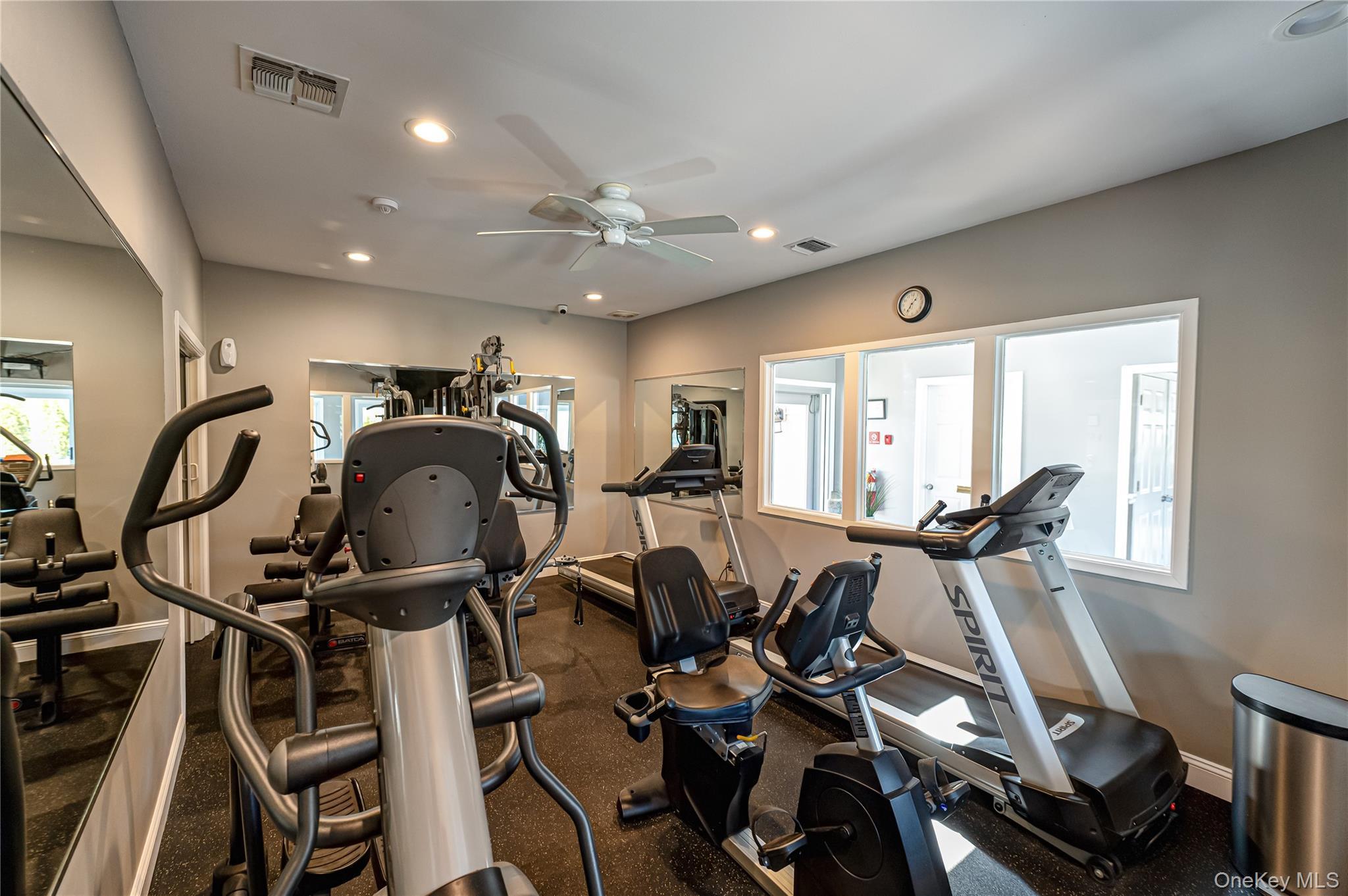 Condo Pond View  Suffolk County, NY 11787, MLS-974815-29