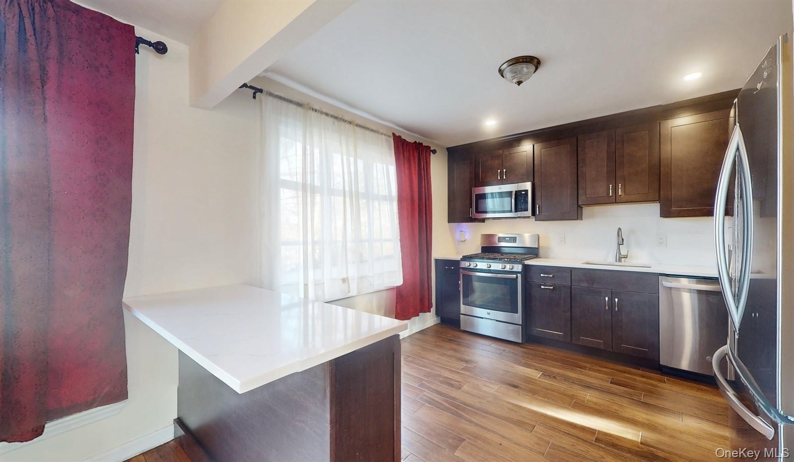 Single Family Rumbrook  Westchester County, NY 10523, MLS-974824-7