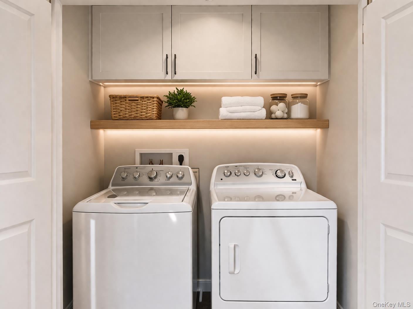 Condo Saratoga  Dutchess County, NY 12524, MLS-974827-12