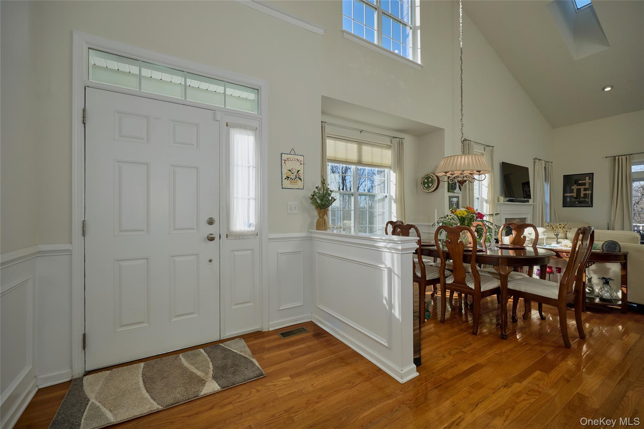 Condo Evan Court  Dutchess County, NY 12524, MLS-974865-4