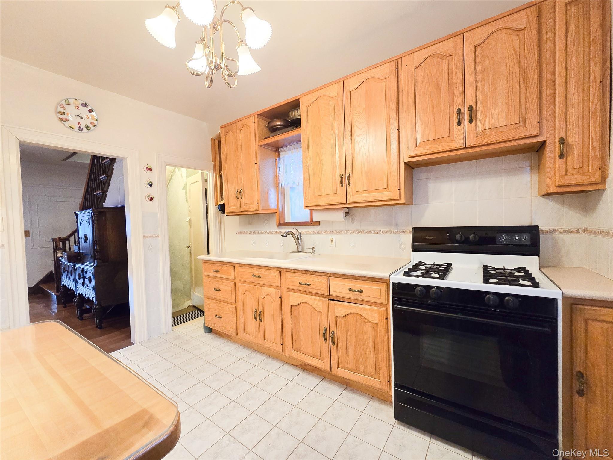 Single Family 21st Avenue Queens, NY 11357, MLS-974876-12