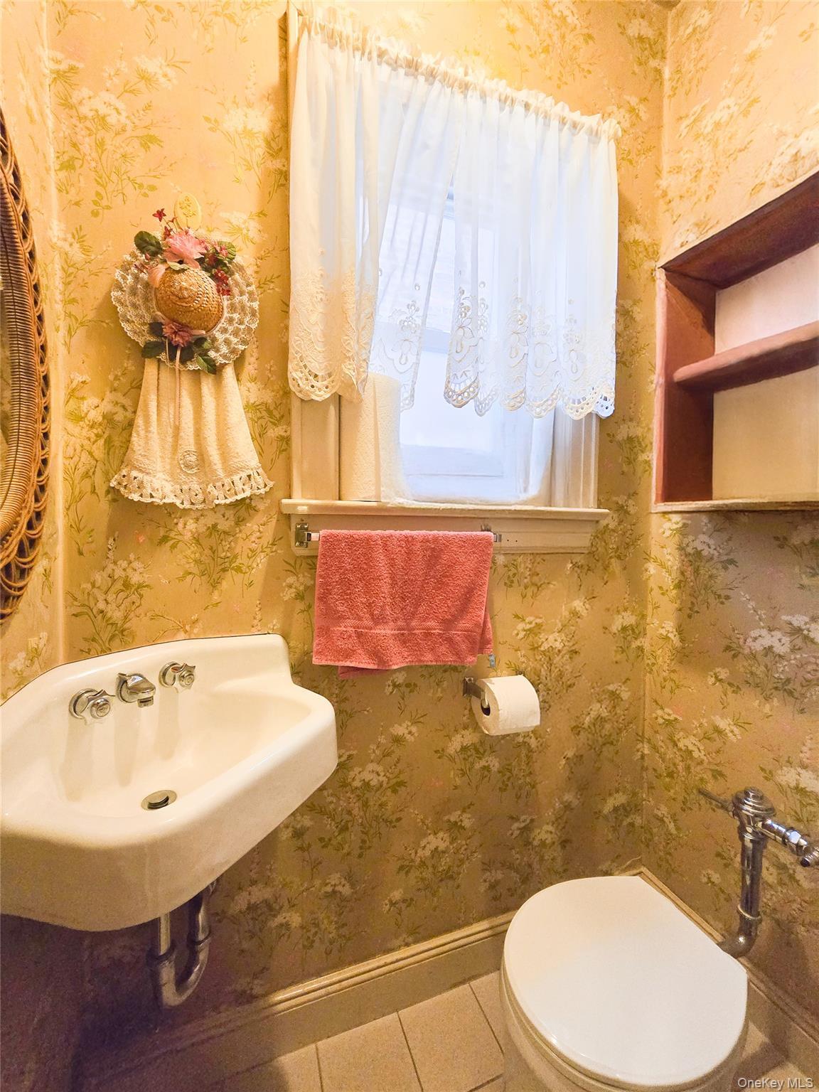 Single Family 21st Avenue Queens, NY 11357, MLS-974876-15