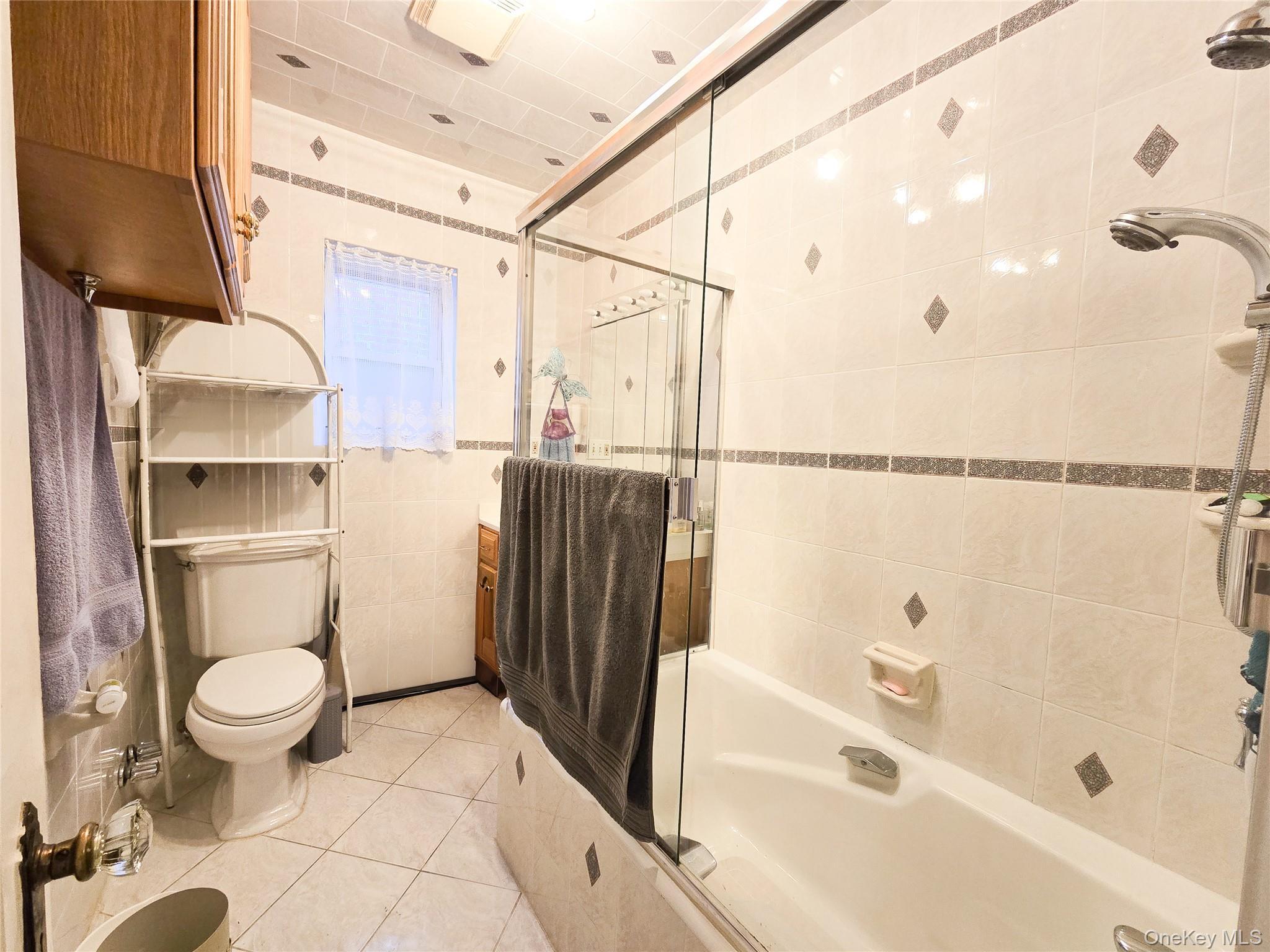 Single Family 21st Avenue Queens, NY 11357, MLS-974876-17