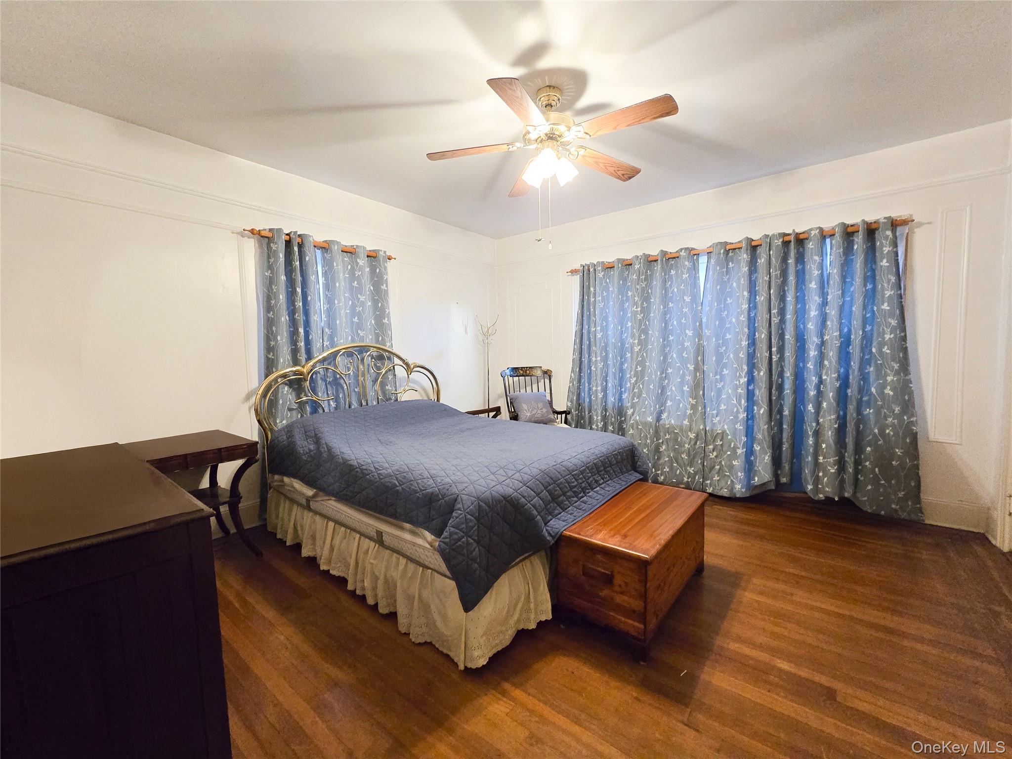 Single Family 21st Avenue Queens, NY 11357, MLS-974876-20