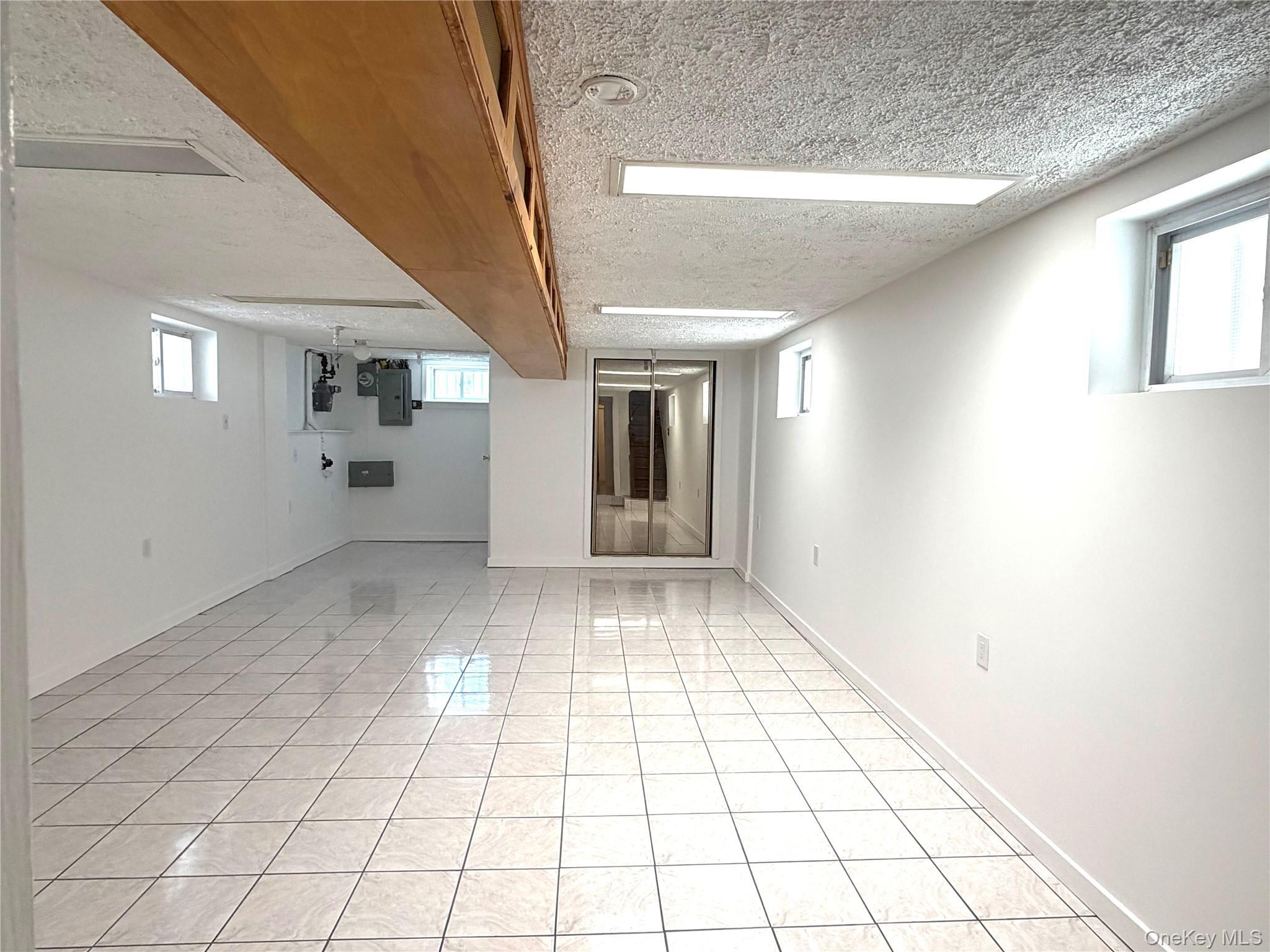 Single Family 21st Avenue Queens, NY 11357, MLS-974876-32