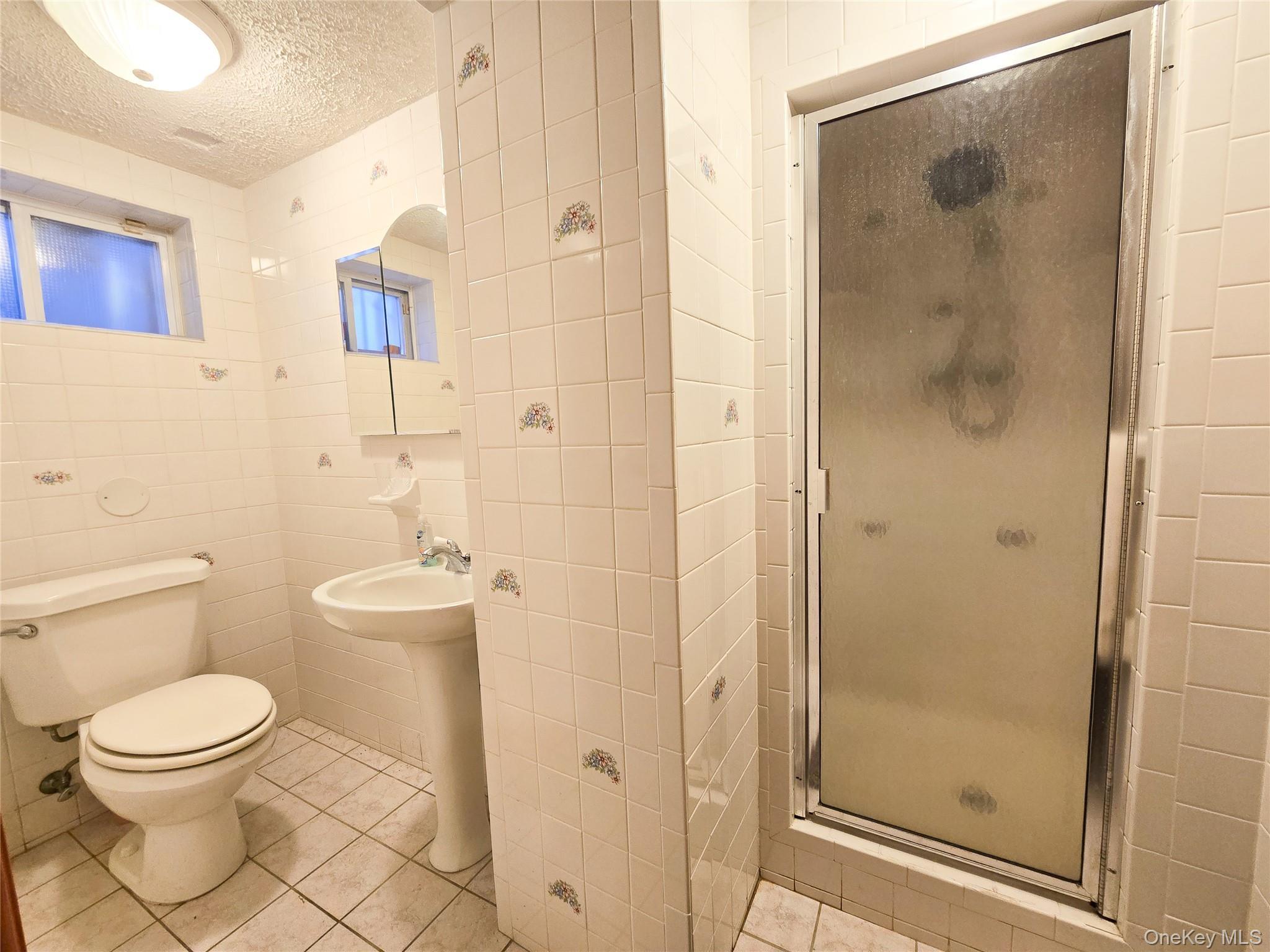 Single Family 21st Avenue Queens, NY 11357, MLS-974876-34