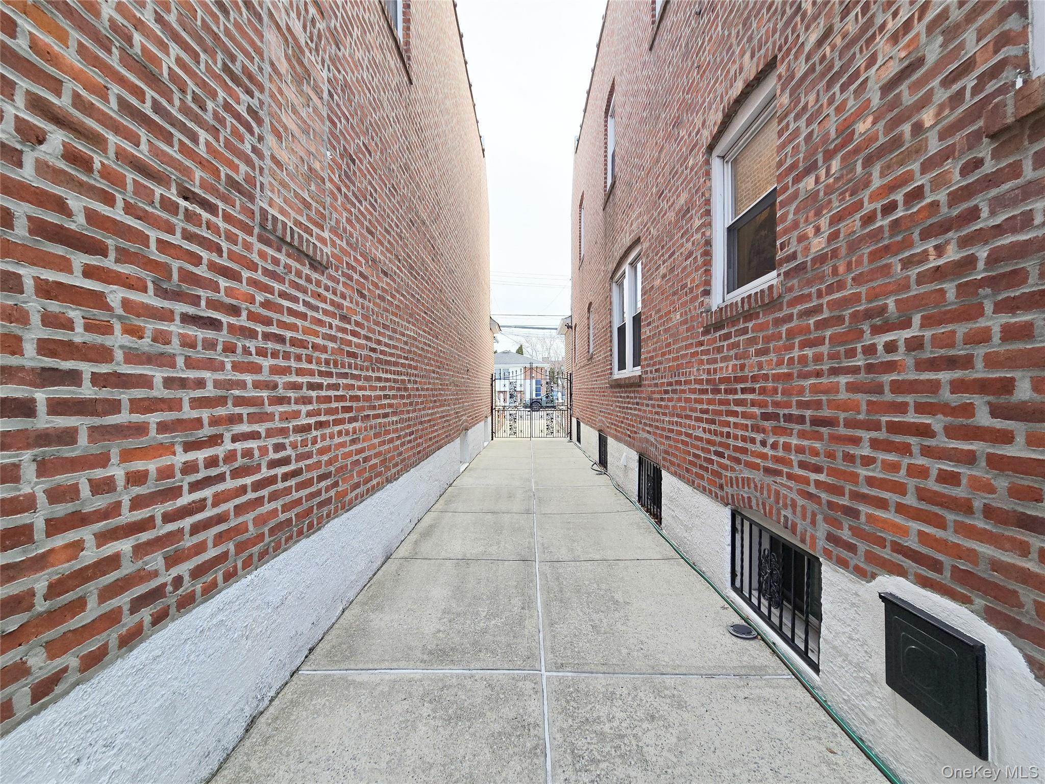 Single Family 21st Avenue Queens, NY 11357, MLS-974876-36