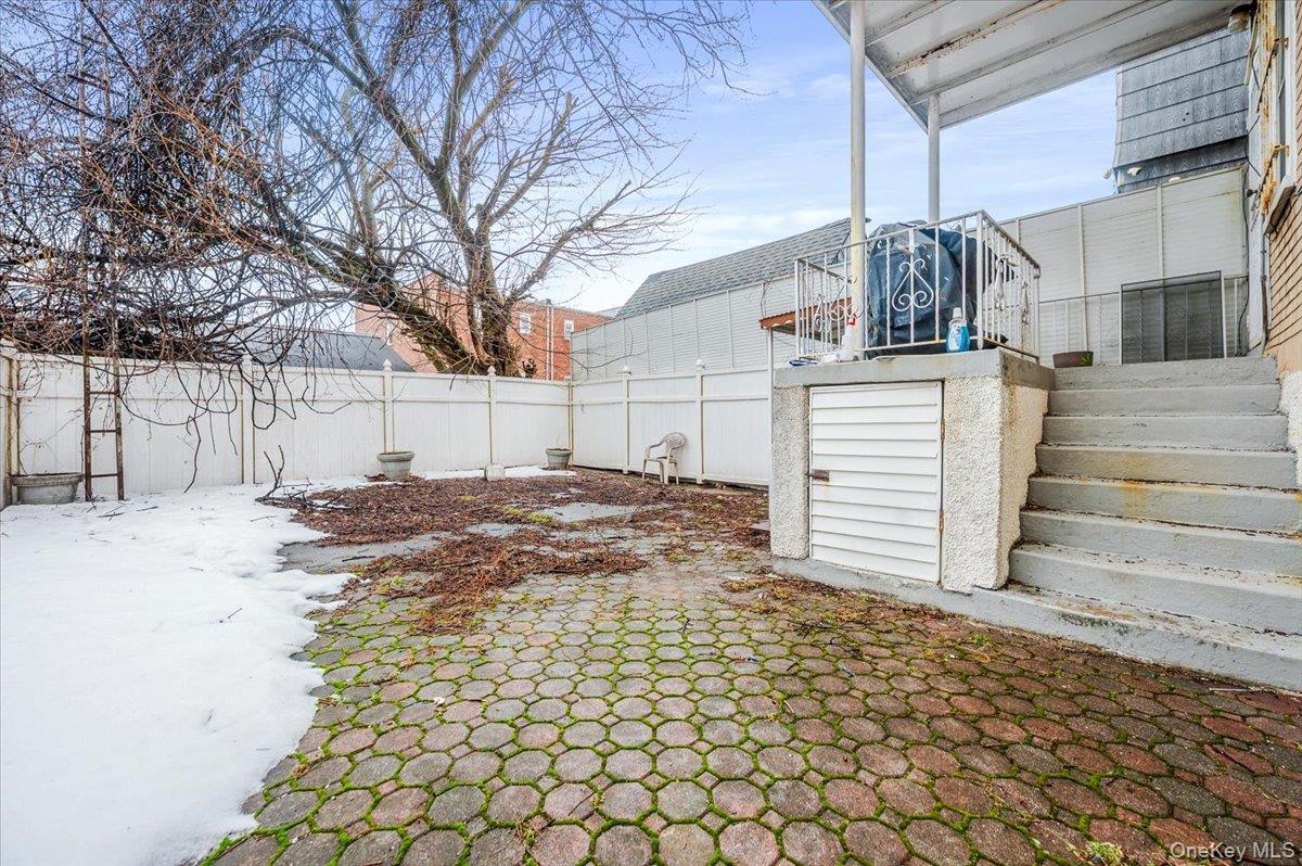 Single Family Edwards  Bronx, NY 10461, MLS-974880-29