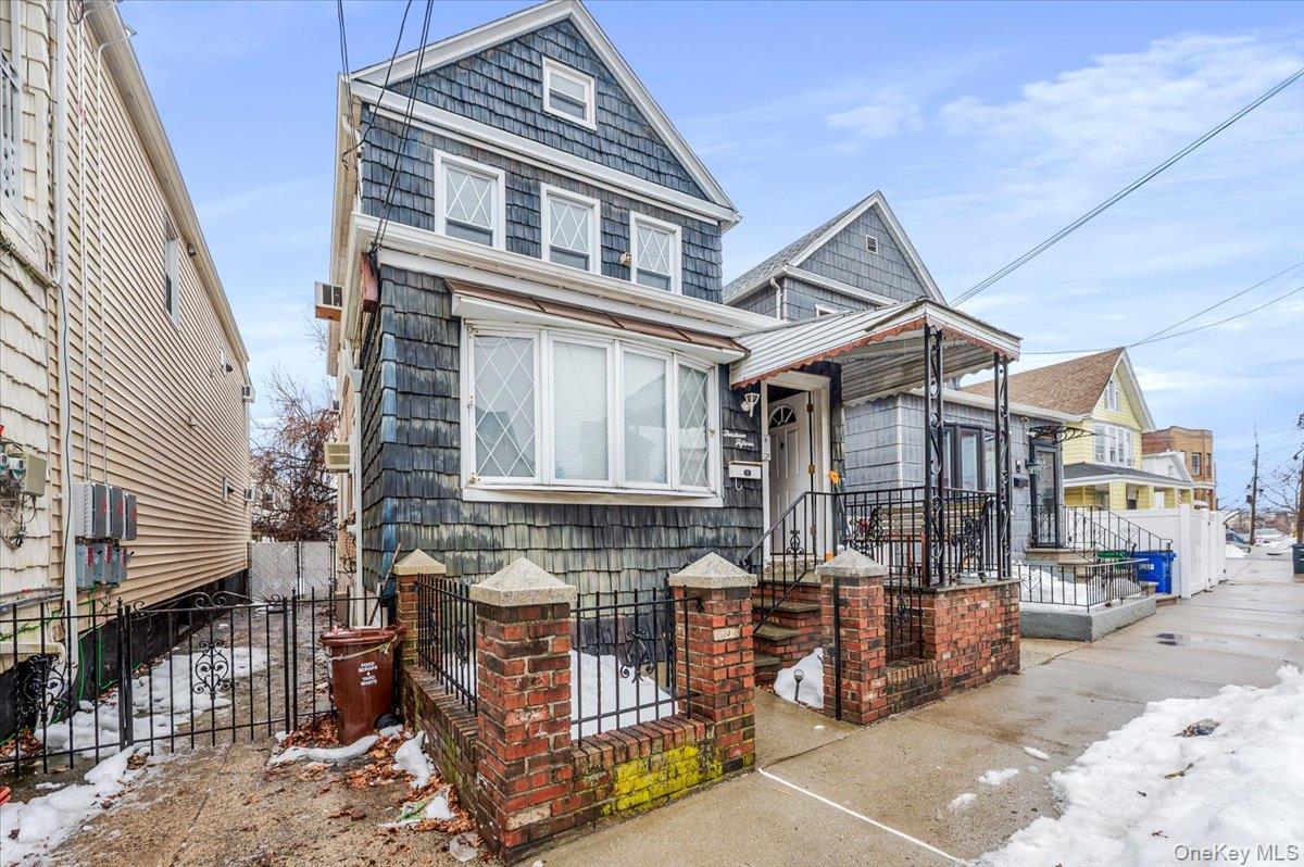 Single Family Edwards  Bronx, NY 10461, MLS-974880-32