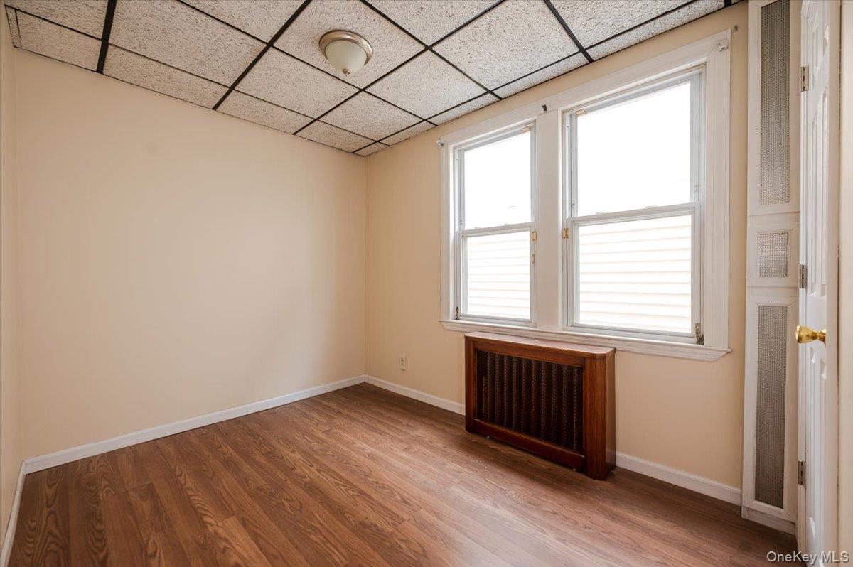 Single Family Edwards  Bronx, NY 10461, MLS-974880-6