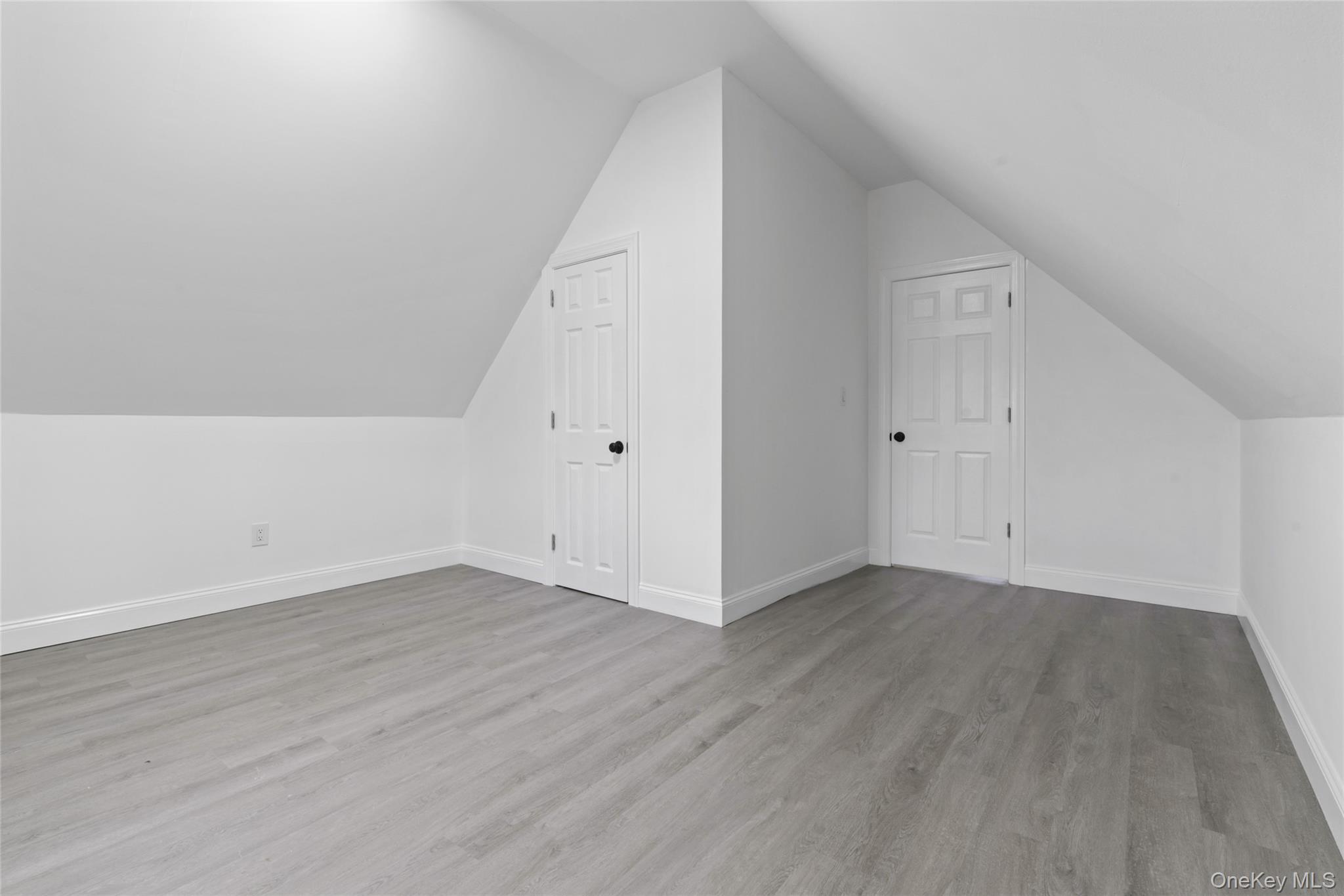 Single Family Charles  Staten Island, NY 10302, MLS-974895-15