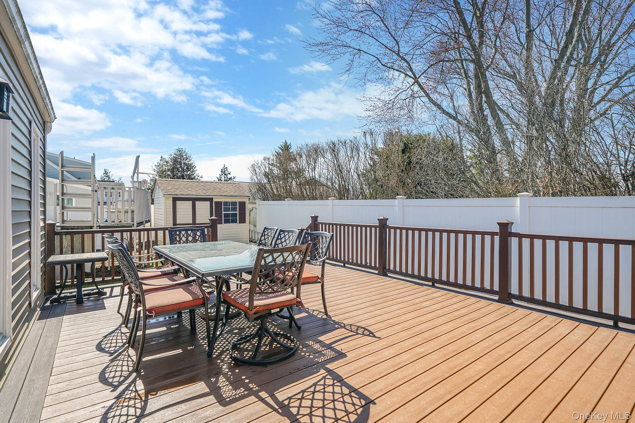 Single Family Wendorf  Suffolk County, NY 11703, MLS-974923-10