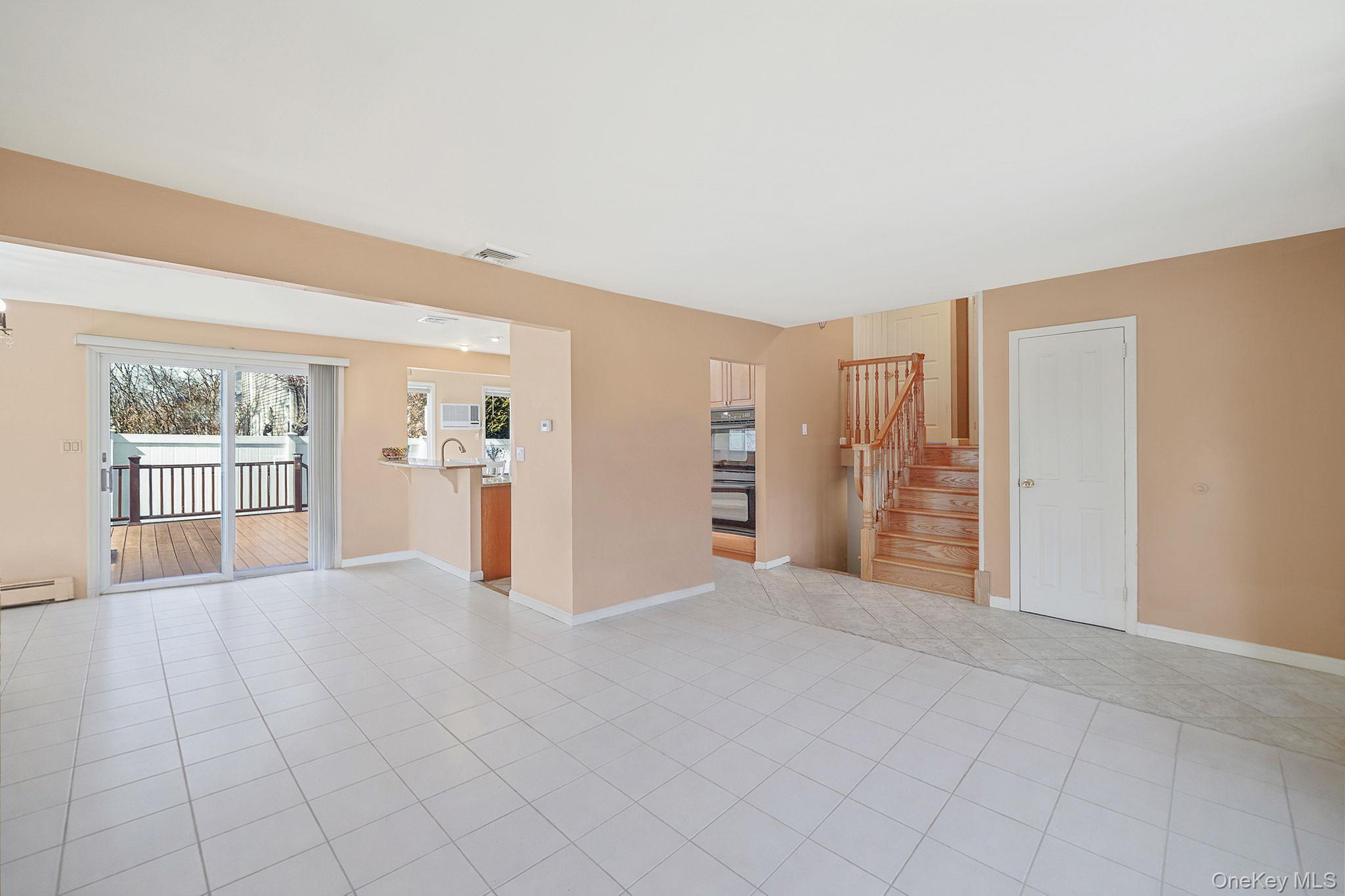 Single Family Wendorf  Suffolk County, NY 11703, MLS-974923-18