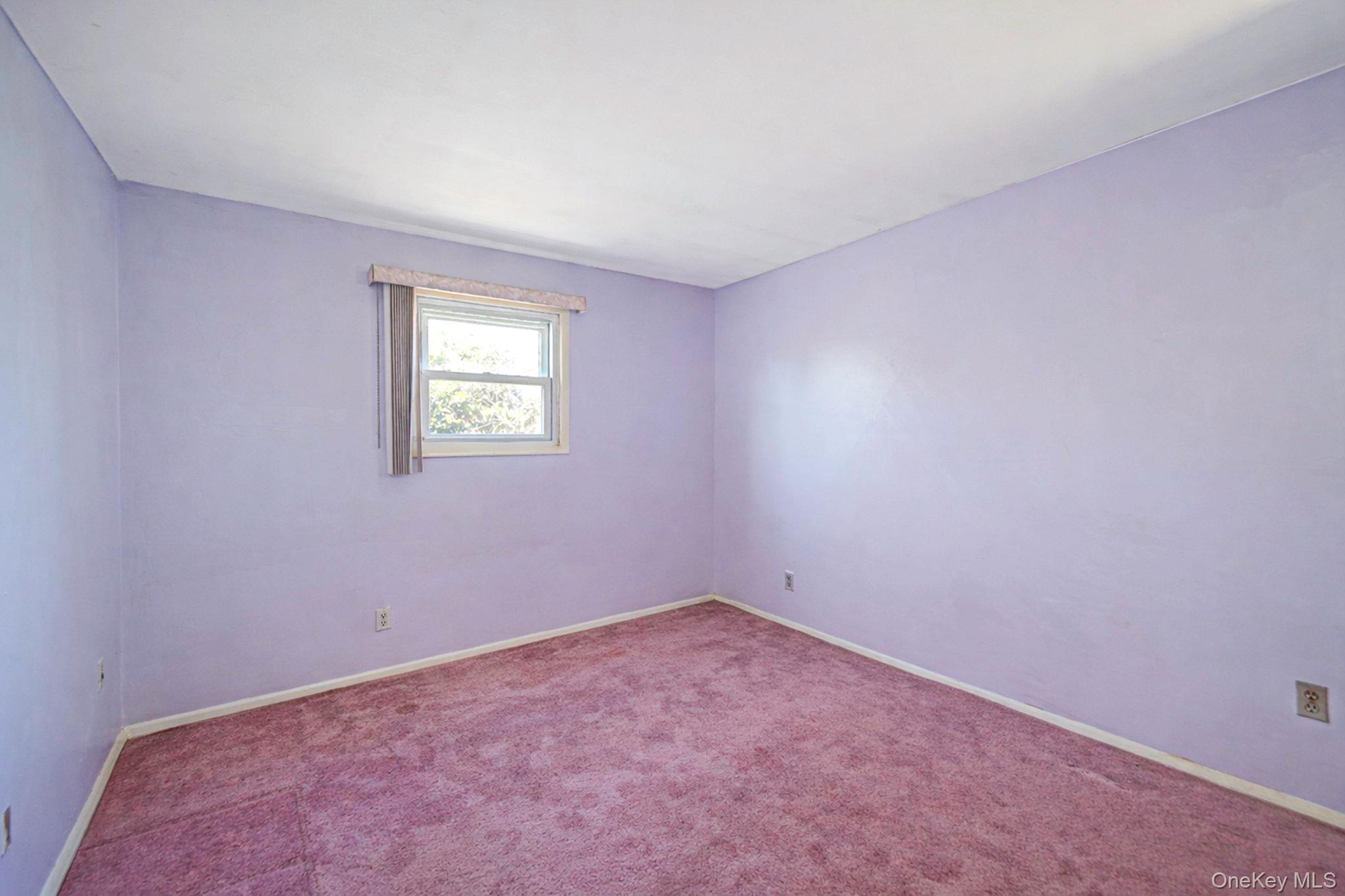 Single Family Wendorf  Suffolk County, NY 11703, MLS-974923-37