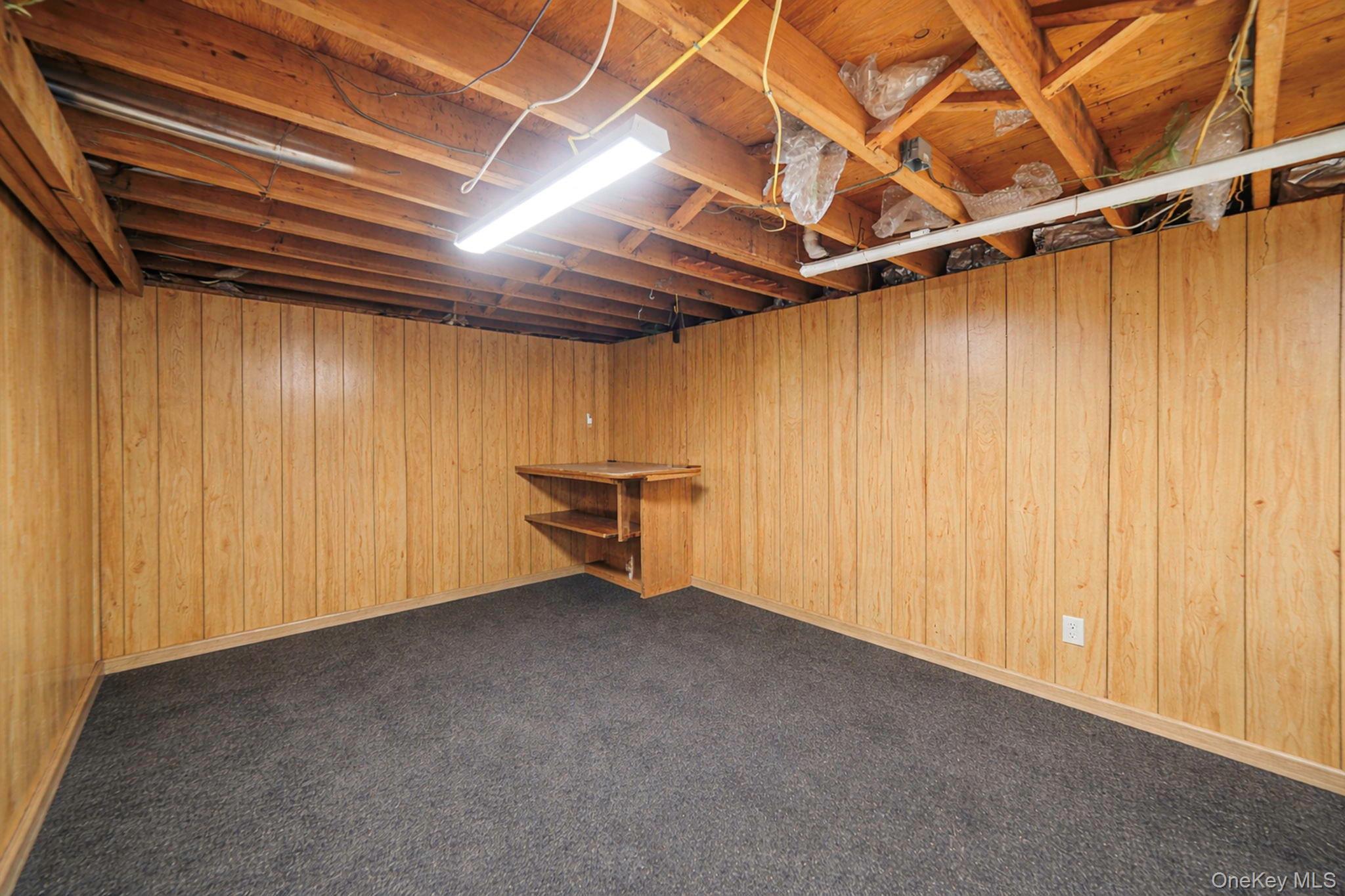 Single Family Wendorf  Suffolk County, NY 11703, MLS-974923-49