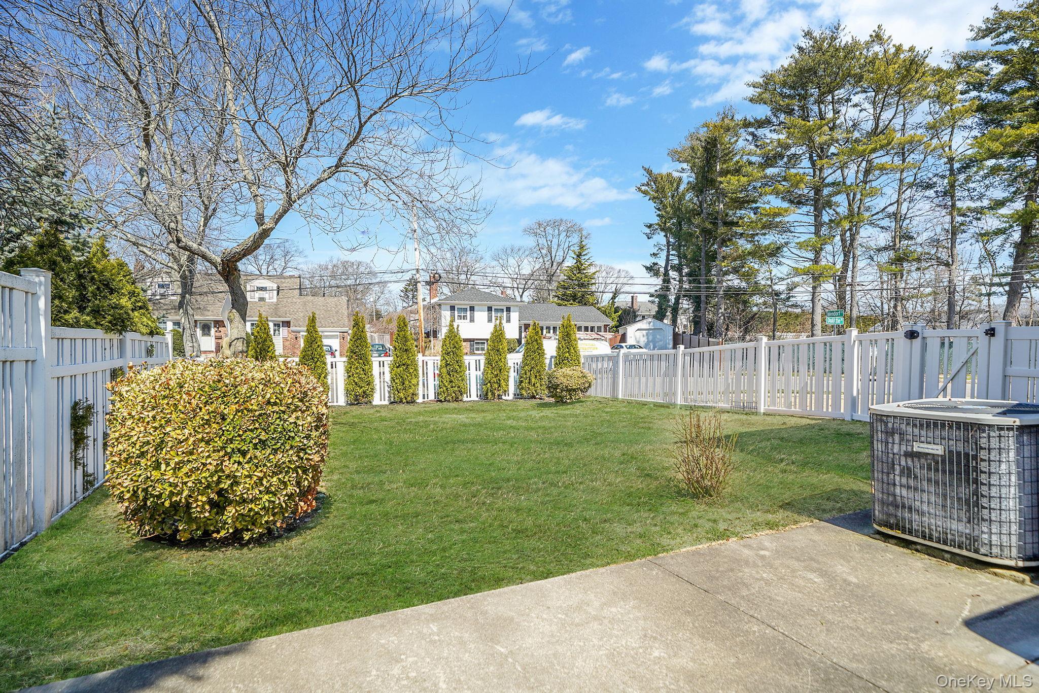 Single Family Wendorf  Suffolk County, NY 11703, MLS-974923-8