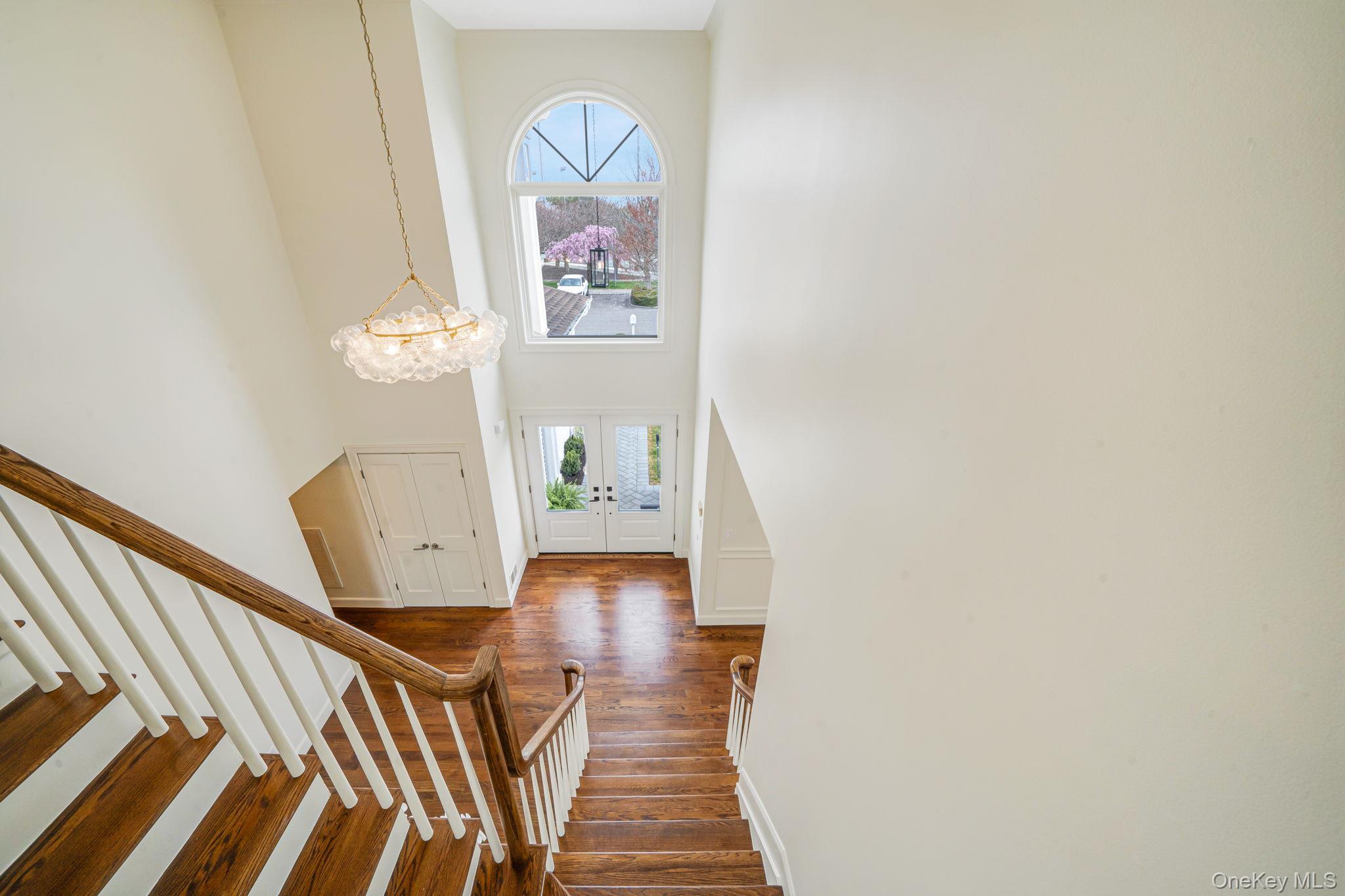 Condo Fairway View  Suffolk County, NY 11725, MLS-974944-20