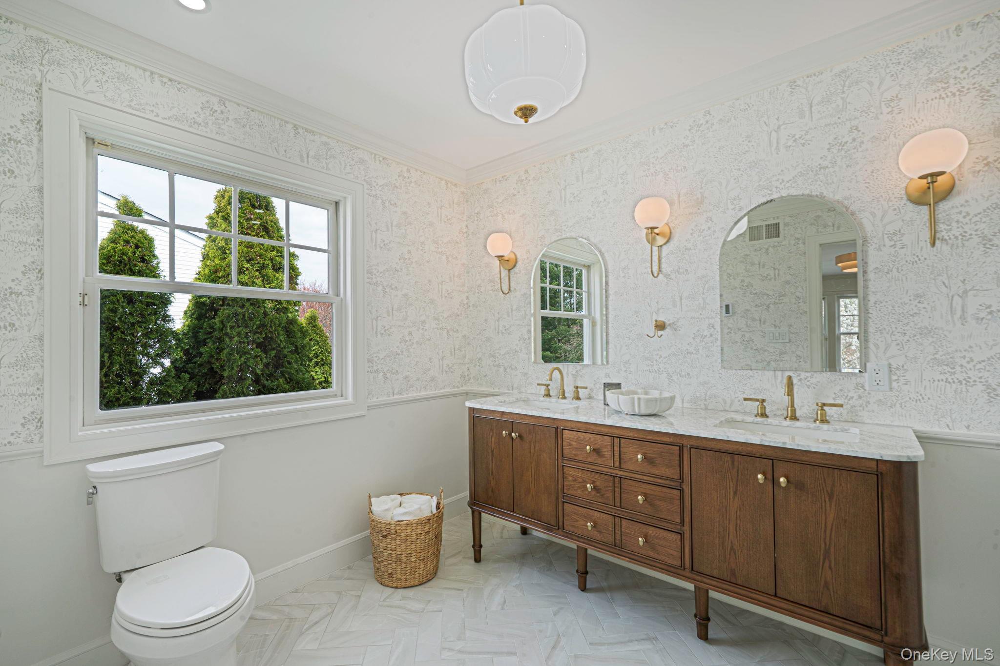 Condo Fairway View  Suffolk County, NY 11725, MLS-974944-27