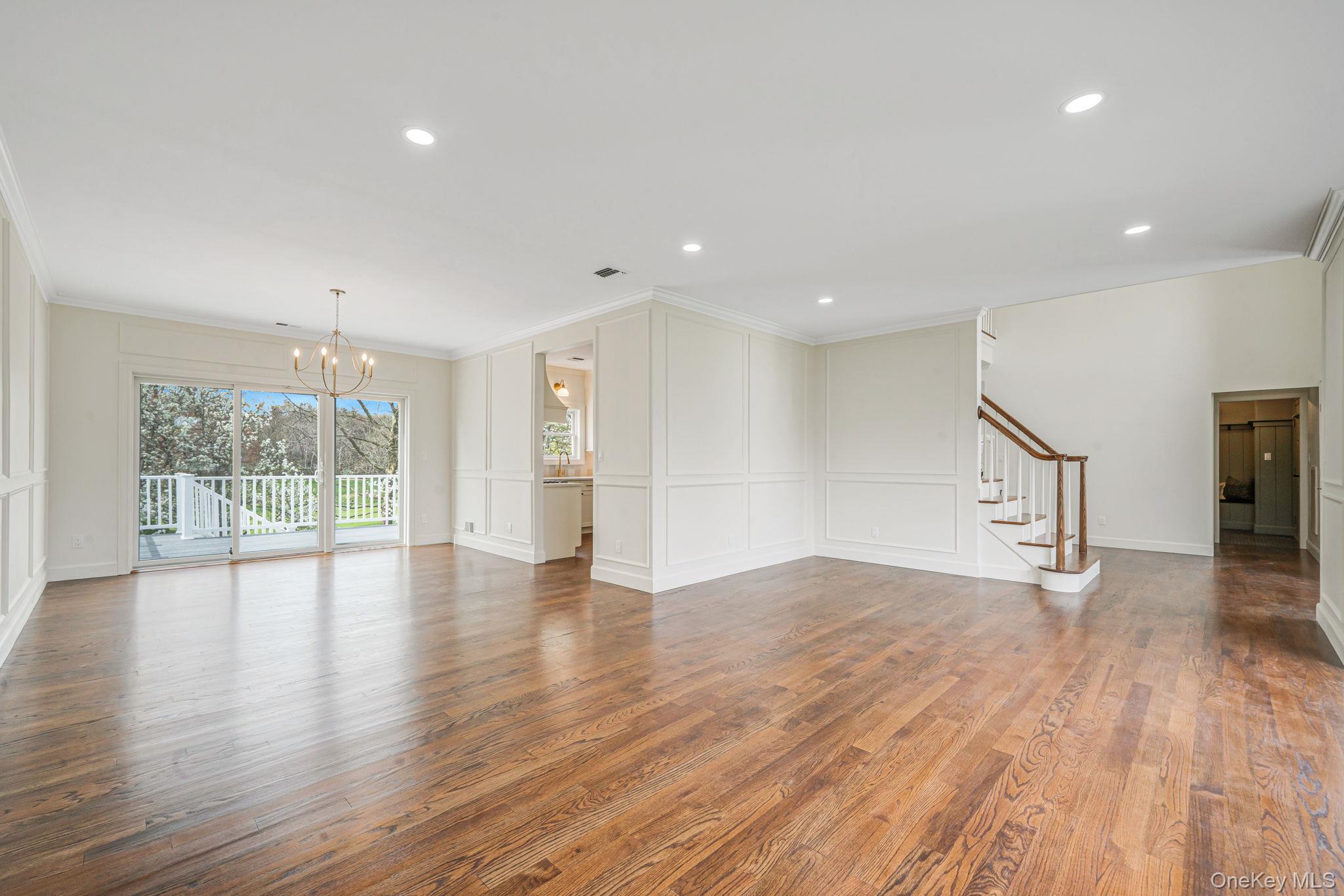 Condo Fairway View  Suffolk County, NY 11725, MLS-974944-6