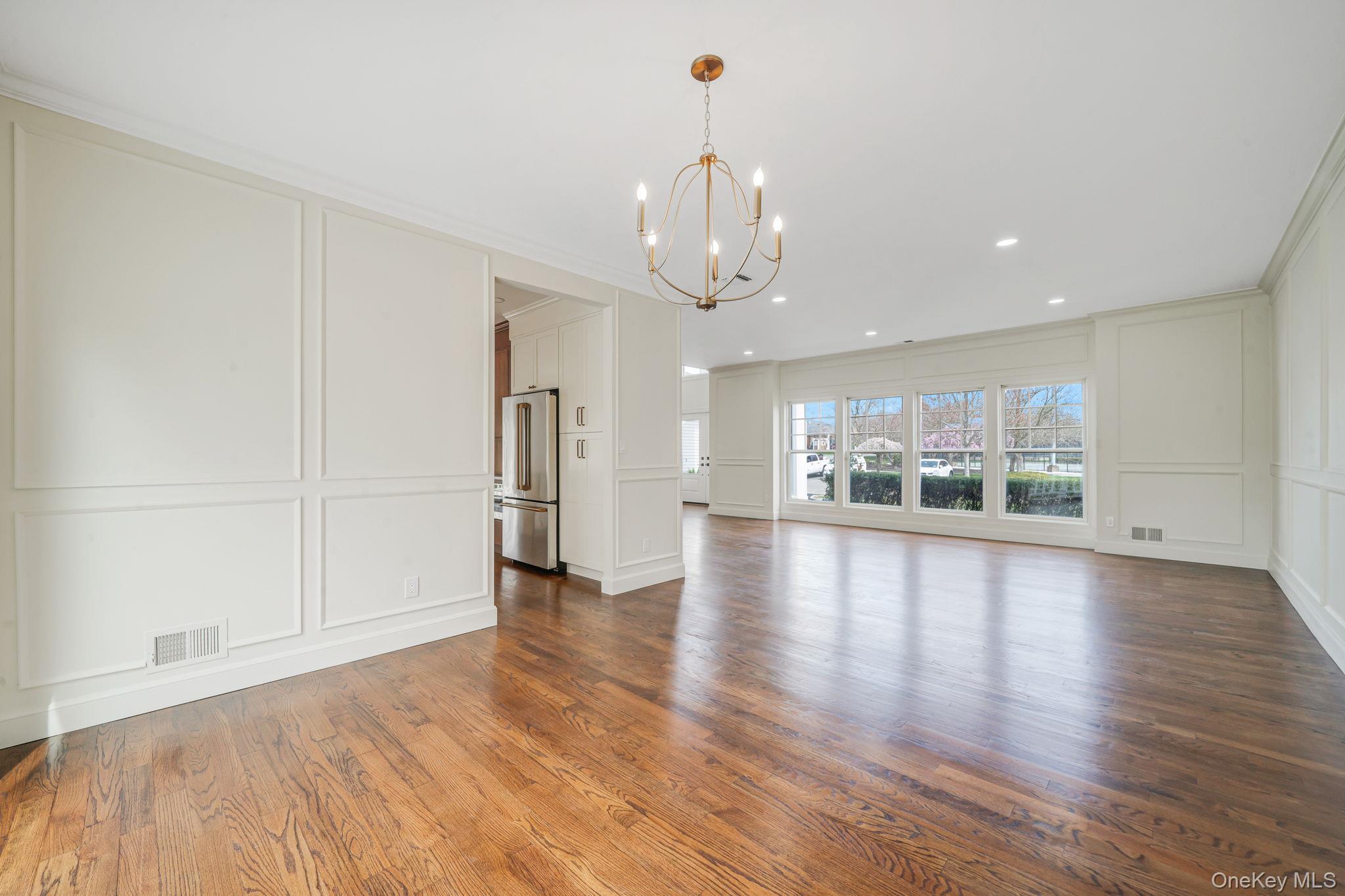 Condo Fairway View  Suffolk County, NY 11725, MLS-974944-7