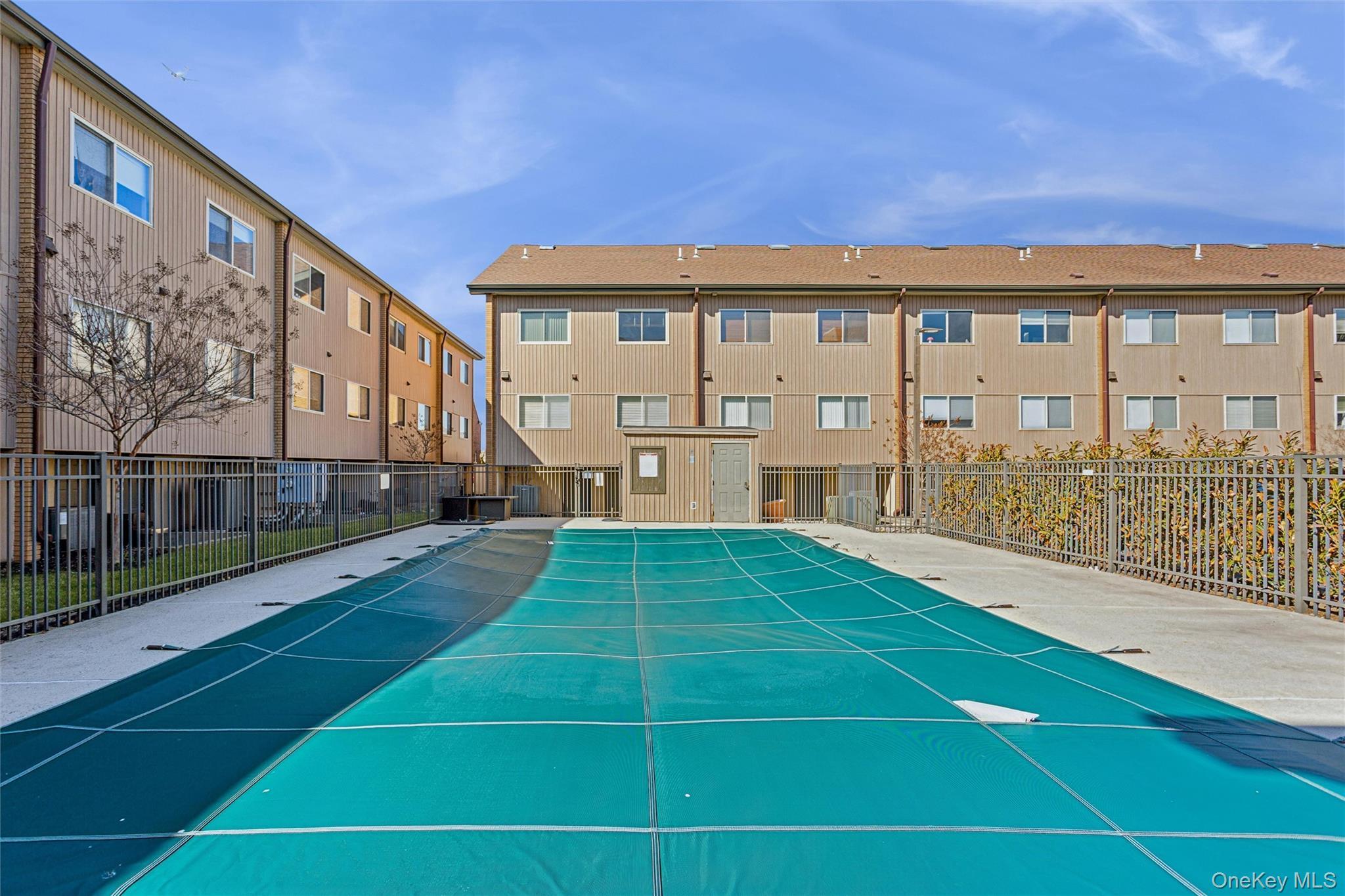 Condo Shore Nassau County, NY 11561, MLS-974950-30