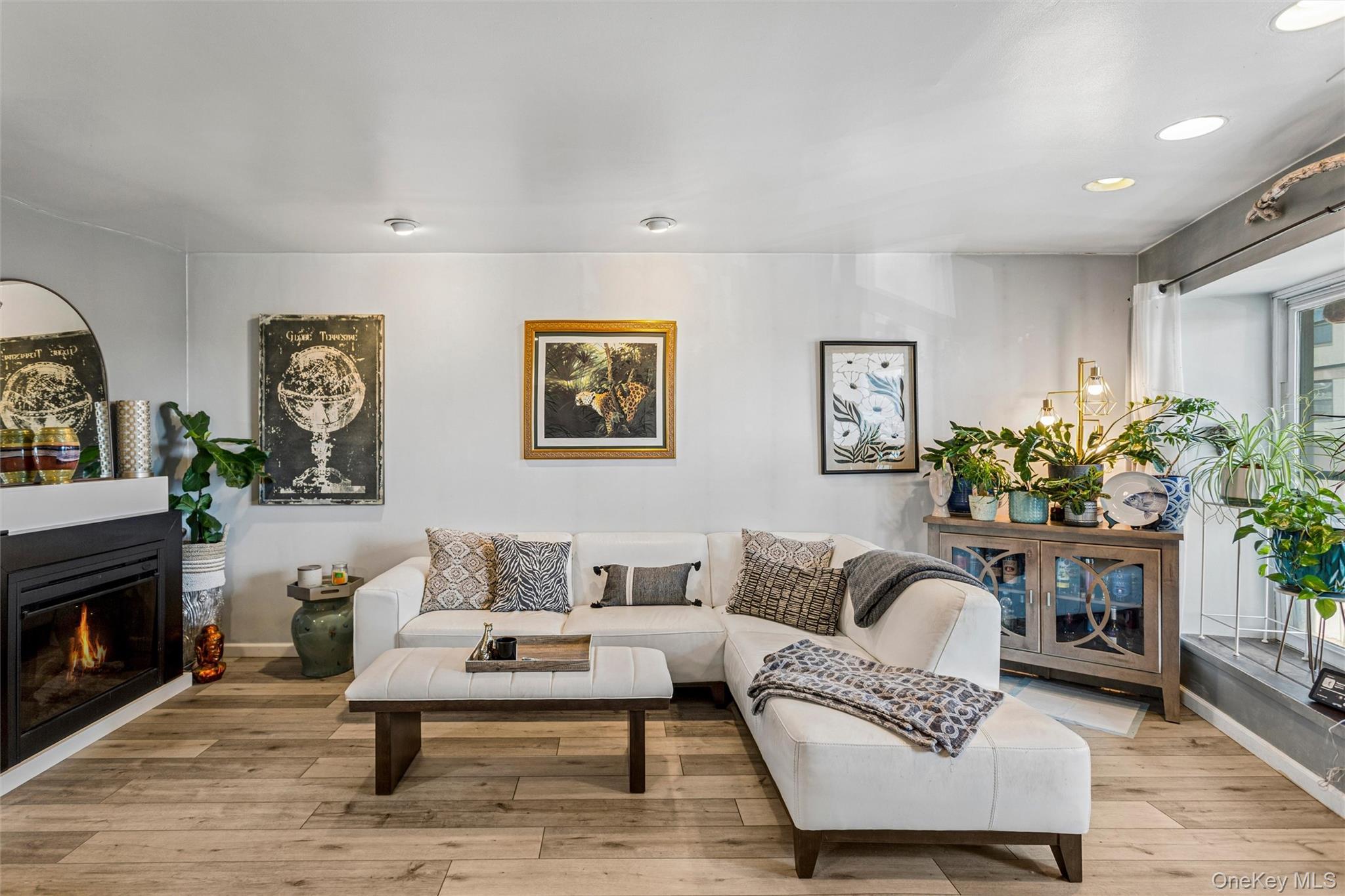 Condo Shore Nassau County, NY 11561, MLS-974950-4