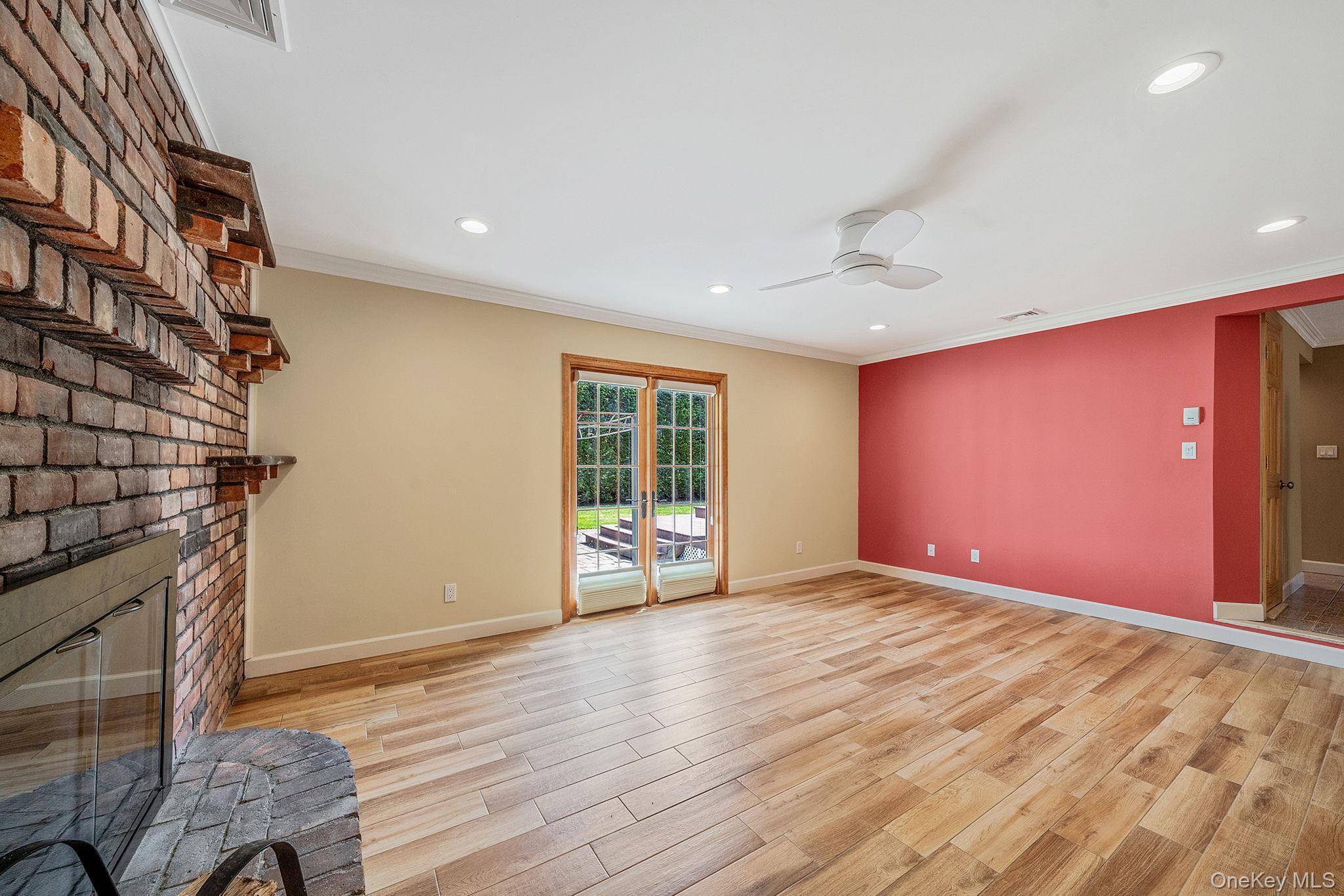 Single Family Wedgewood  Suffolk County, NY 11788, MLS-974952-34
