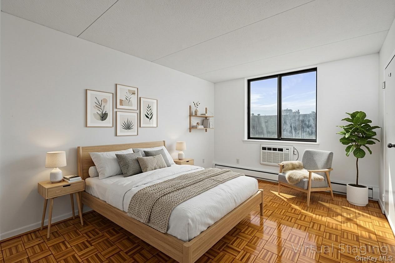 Condo Roosevelt  Queens, NY 11354, MLS-975009-9