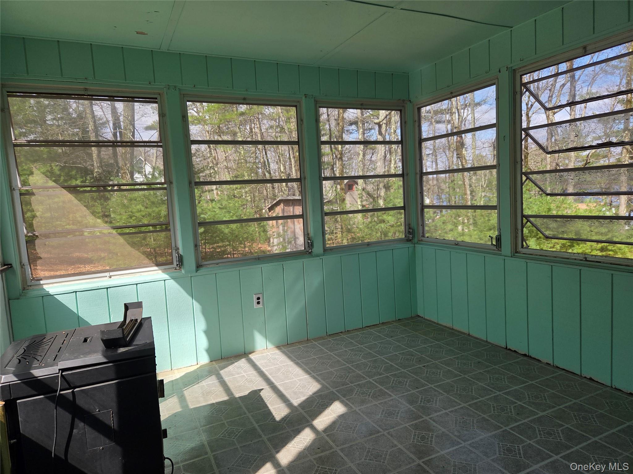 Single Family Mountain Top Orange County, NY 12746, MLS-975010-17