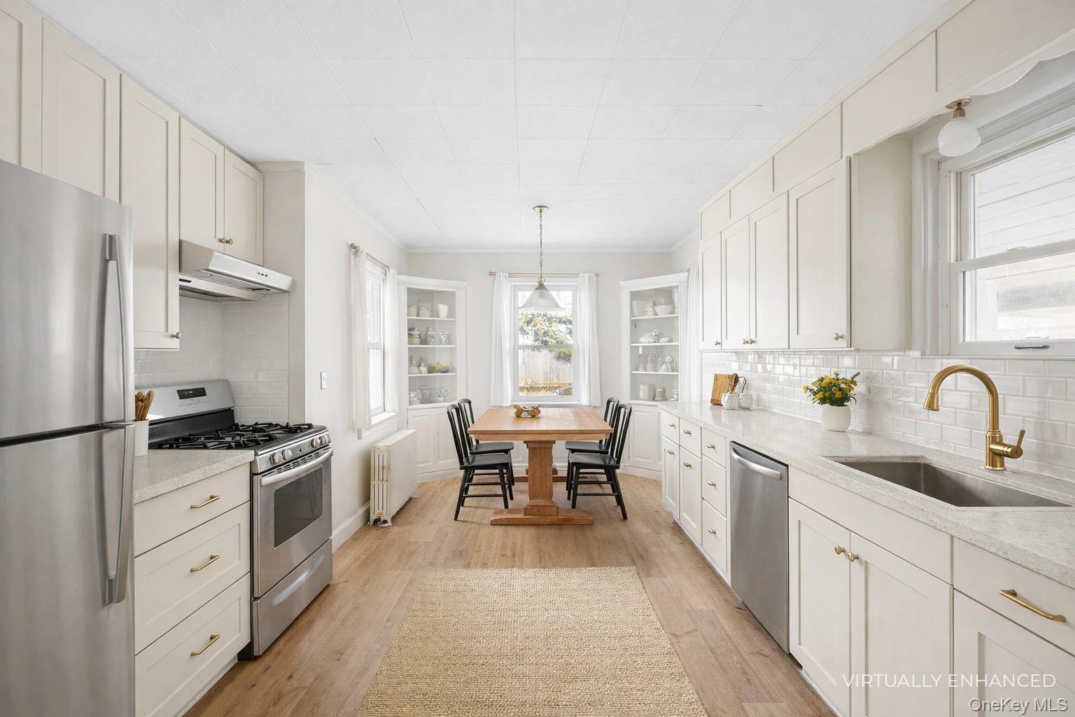 Single Family Smith  Suffolk County, NY 11740, MLS-975011-8