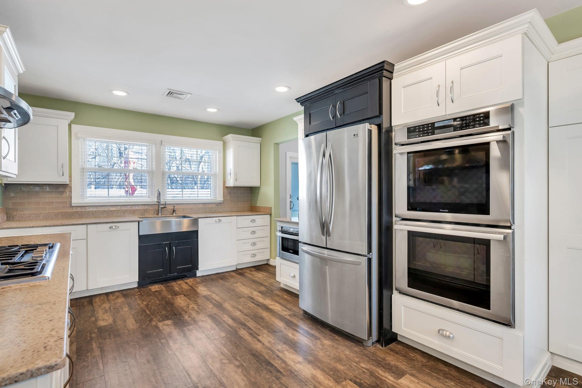 Single Family Westbrook  Suffolk County, NY 11727, MLS-975016-4