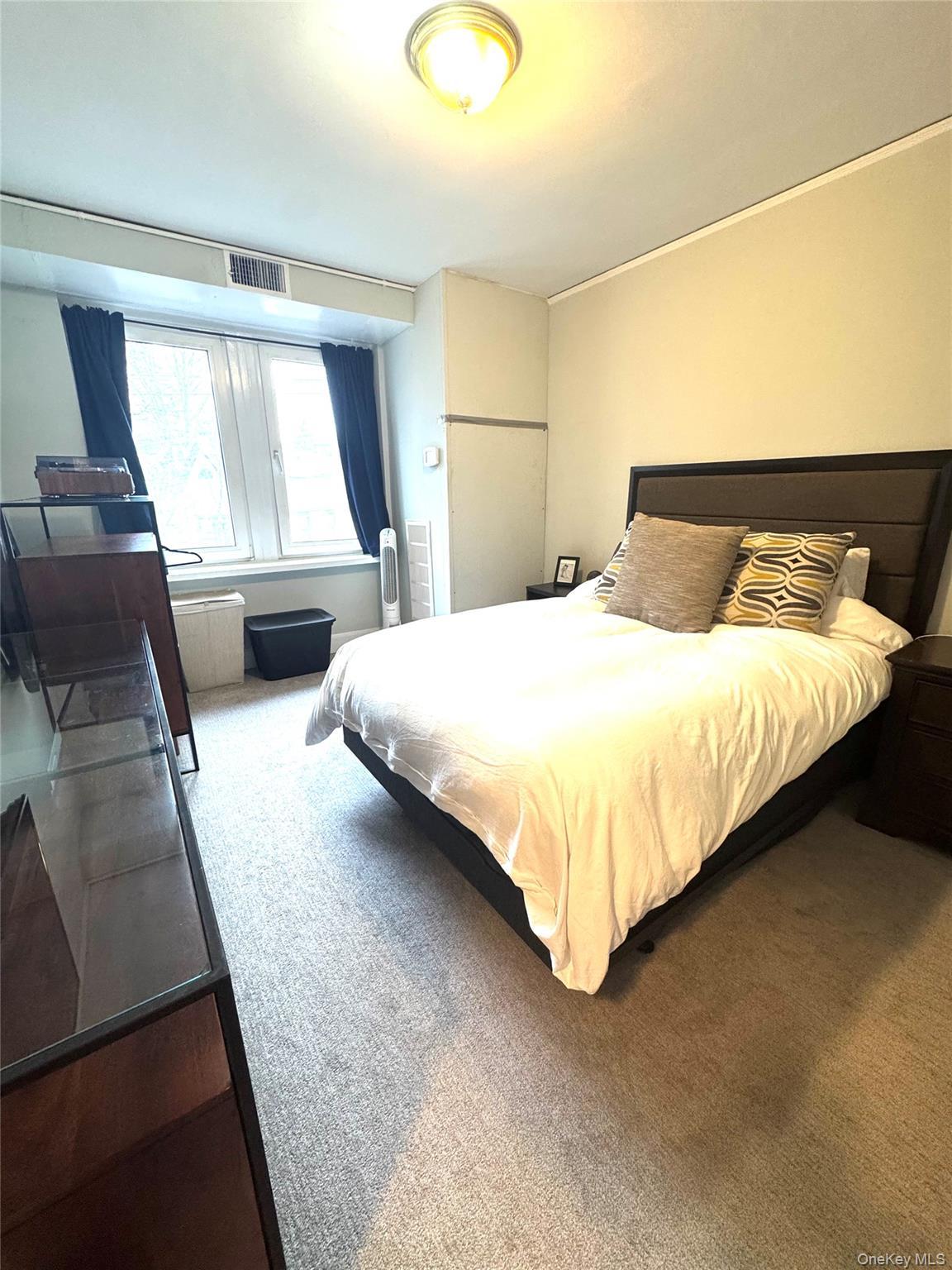 Condo Harney Westchester County, NY 10583, MLS-975027-13