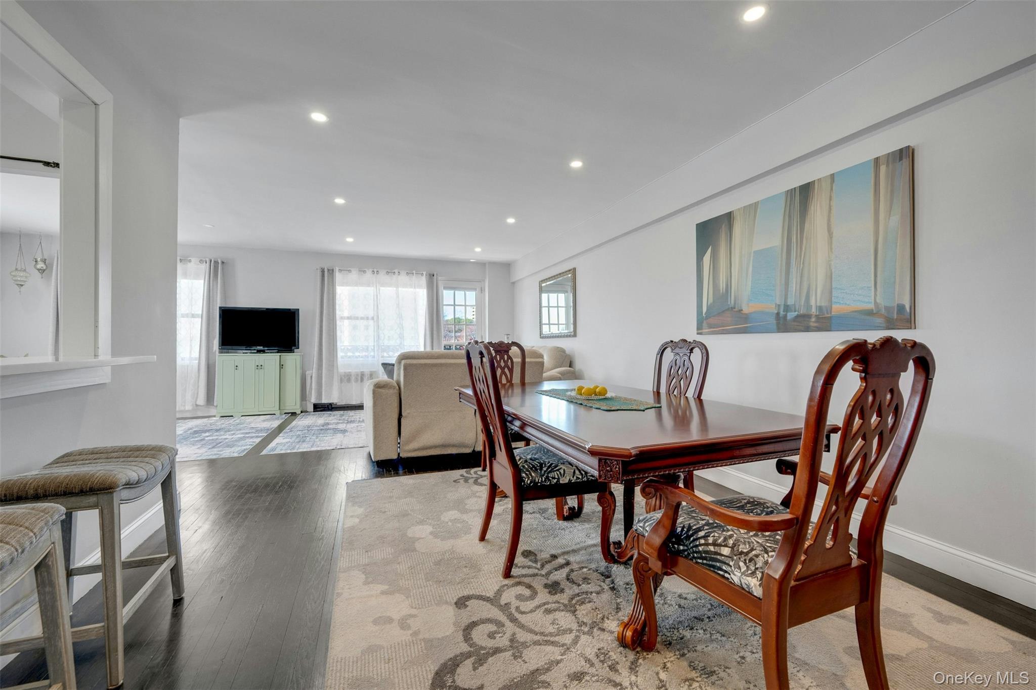 Coop Pelham Westchester County, NY 10805, MLS-975029-11